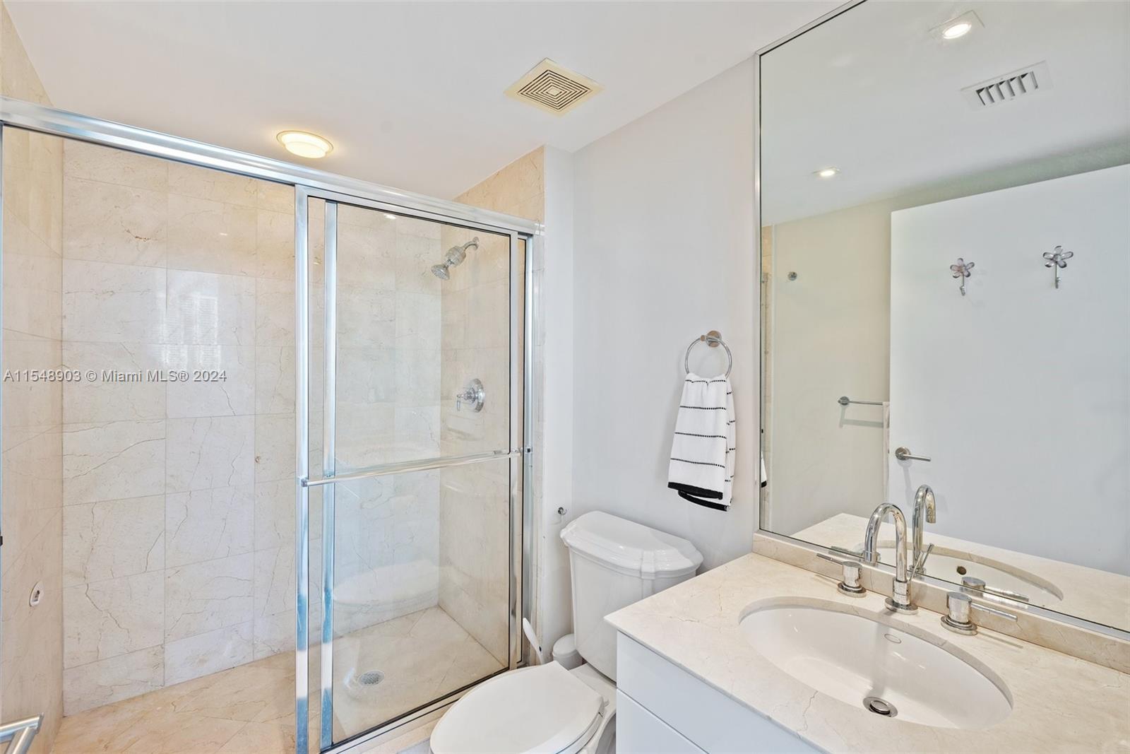 19111 Collins Ave 504, Sunny Isles Beach, Florida 33160, 3 Bedrooms Bedrooms, ,4 BathroomsBathrooms,Residential,For Sale,19111 Collins Ave 504,A11548903