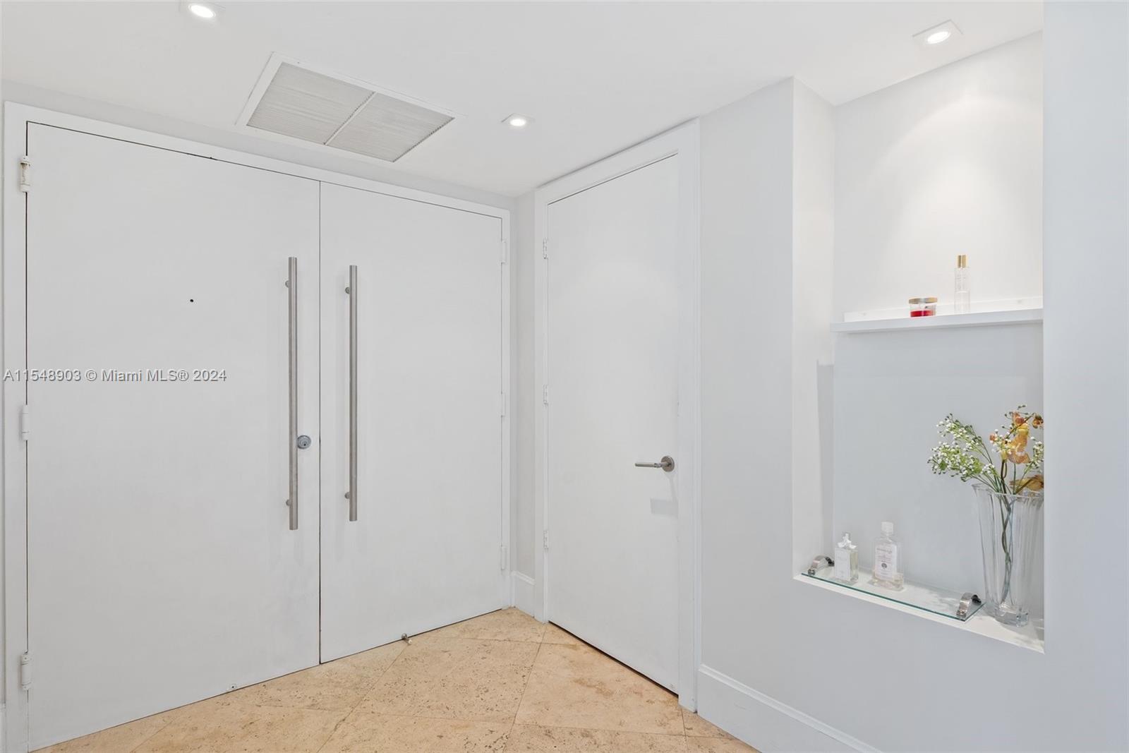 19111 Collins Ave 504, Sunny Isles Beach, Florida 33160, 3 Bedrooms Bedrooms, ,4 BathroomsBathrooms,Residential,For Sale,19111 Collins Ave 504,A11548903