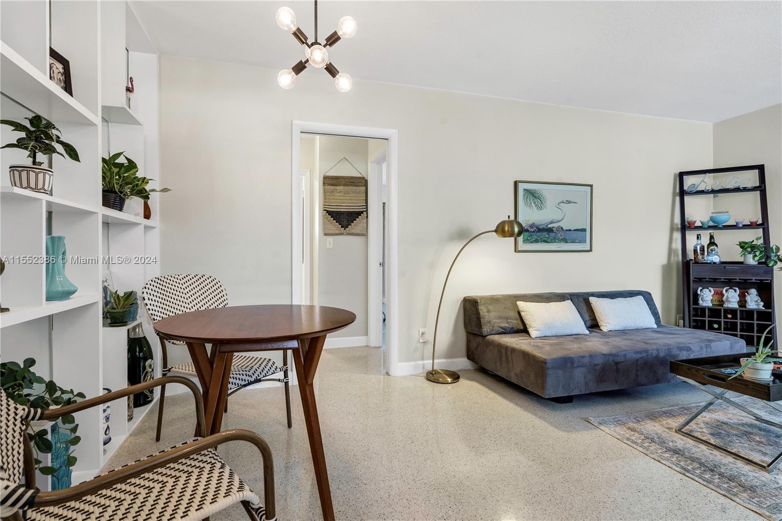 3510 Harrison St 15, Hollywood, Florida 33021, 1 Bedroom Bedrooms, ,1 BathroomBathrooms,Residential,For Sale,3510 Harrison St 15,A11552386