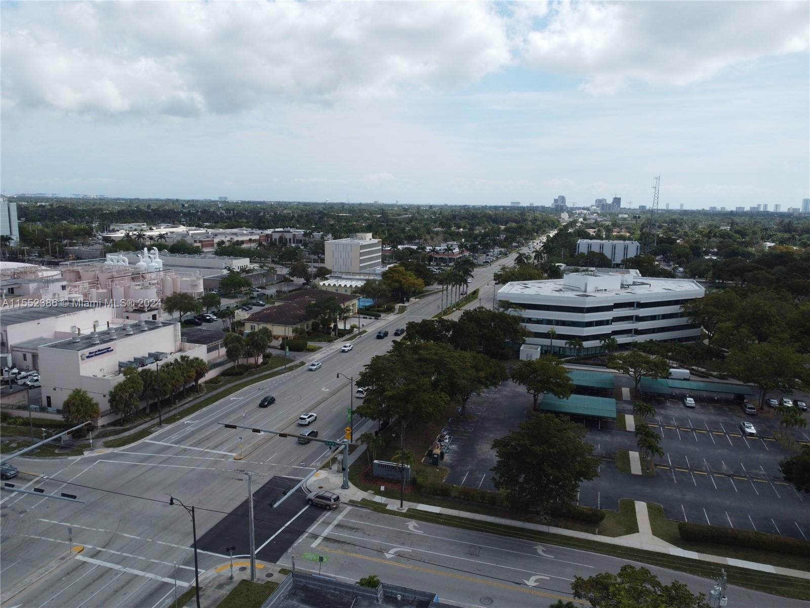 3510 Harrison St 15, Hollywood, Florida 33021, 1 Bedroom Bedrooms, ,1 BathroomBathrooms,Residential,For Sale,3510 Harrison St 15,A11552386