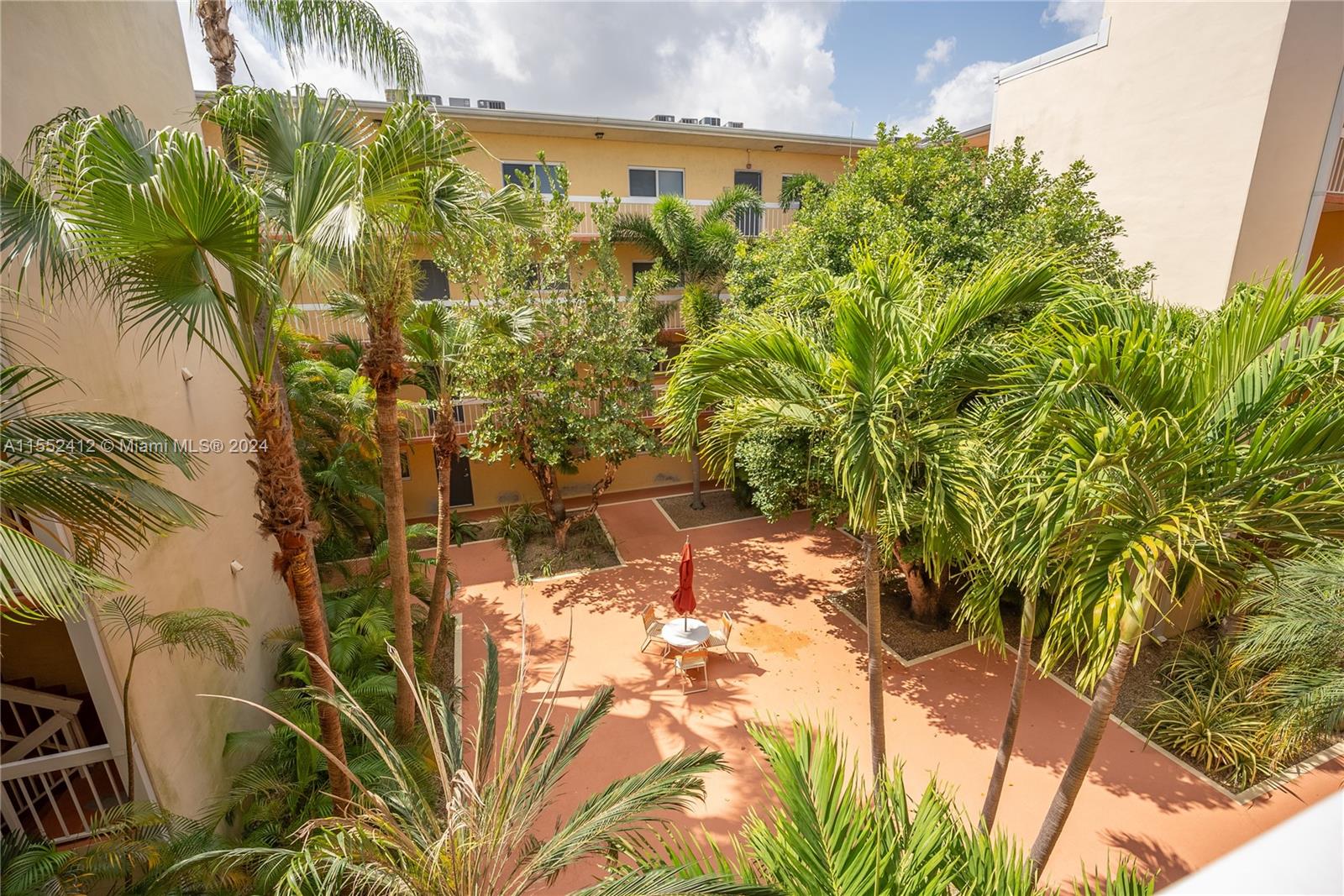7920 Camino Real 310, Miami, Florida 33143, 2 Bedrooms Bedrooms, ,1 BathroomBathrooms,Residential,For Sale,7920 Camino Real 310,A11552412