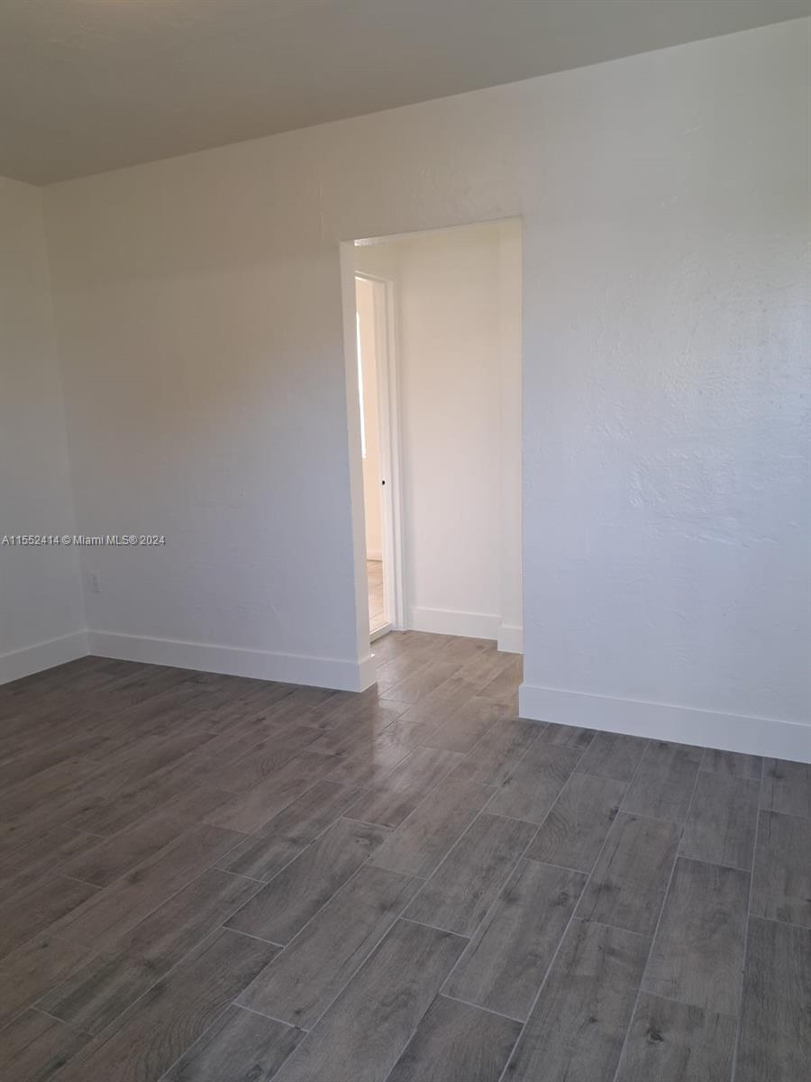 225 NW 16th St 5, Miami, Florida 33136, 1 Bedroom Bedrooms, ,1 BathroomBathrooms,Residentiallease,For Rent,225 NW 16th St 5,A11552414