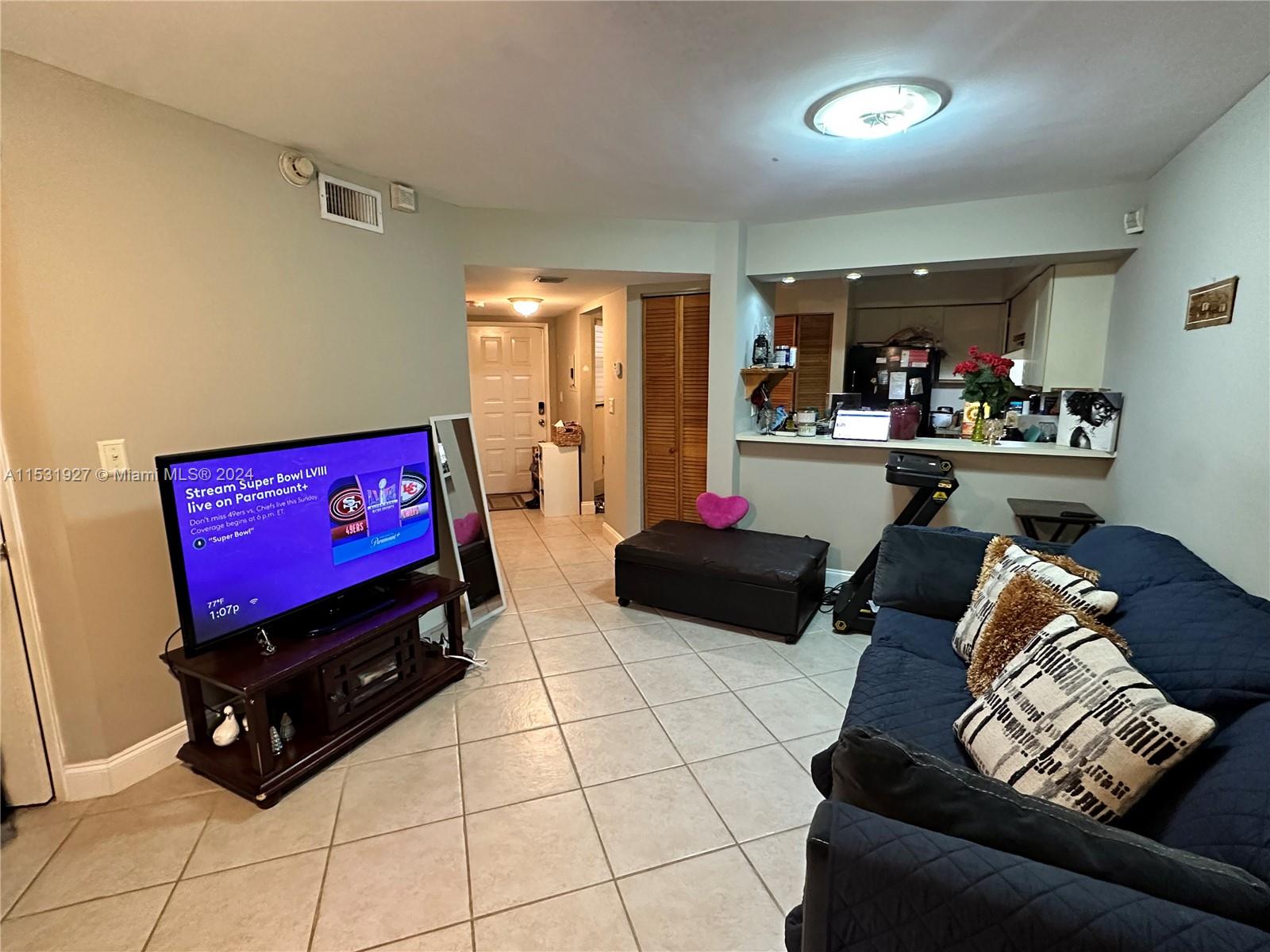 15555 N Miami Lakeway N 107, Miami Lakes, Florida 33014, 2 Bedrooms Bedrooms, ,1 BathroomBathrooms,Residential,For Sale,15555 N Miami Lakeway N 107,A11531927