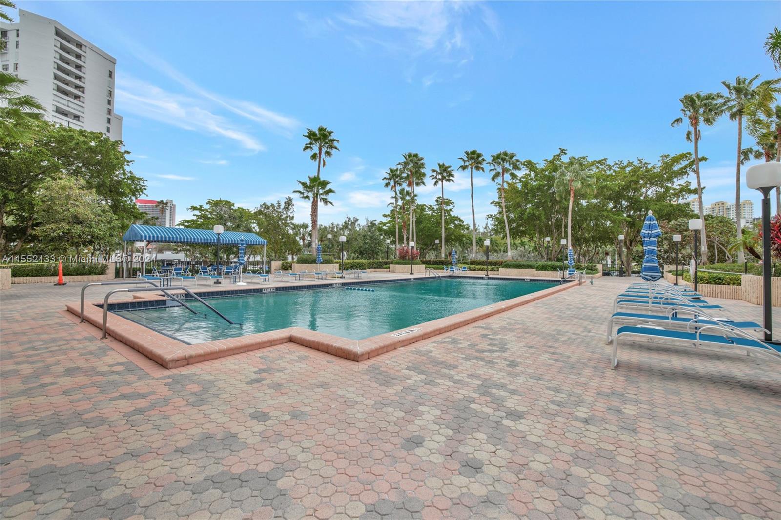 500 Three Islands Blvd 219, Hallandale Beach, Florida 33009, 1 Bedroom Bedrooms, ,1 BathroomBathrooms,Residential,For Sale,500 Three Islands Blvd 219,A11552433