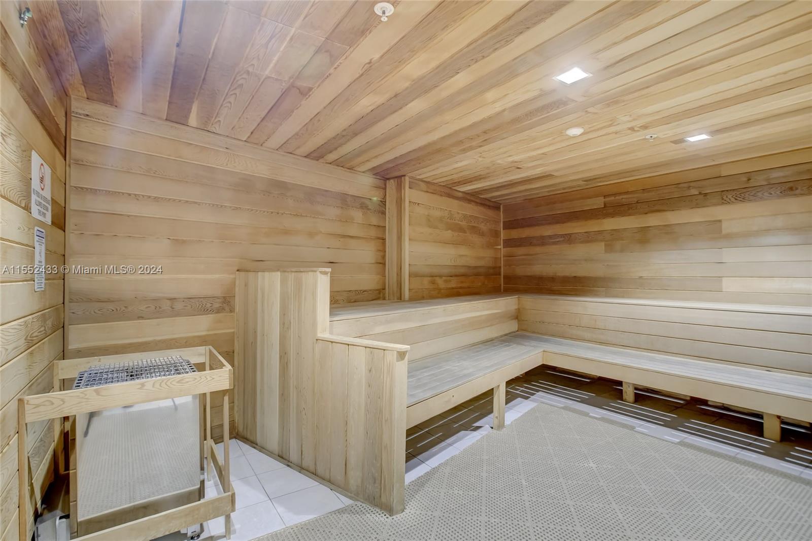 500 Three Islands Blvd 219, Hallandale Beach, Florida 33009, 1 Bedroom Bedrooms, ,1 BathroomBathrooms,Residential,For Sale,500 Three Islands Blvd 219,A11552433