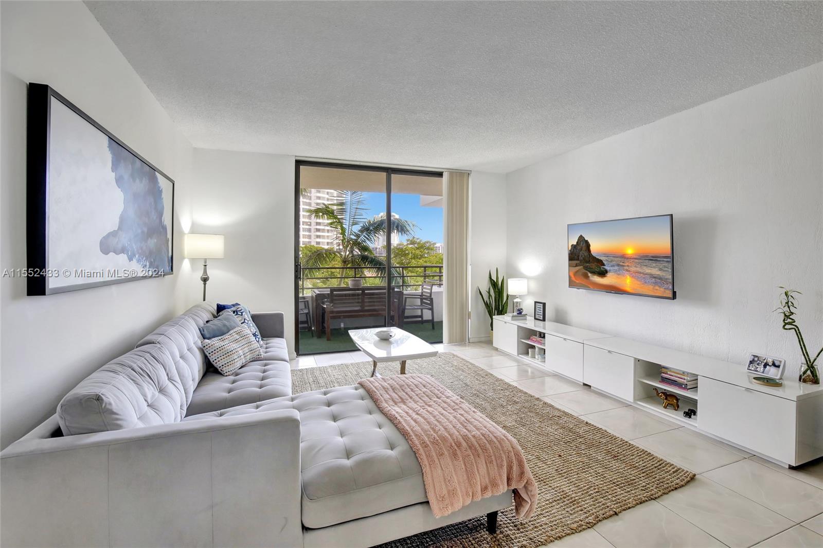 500 Three Islands Blvd 219, Hallandale Beach, Florida 33009, 1 Bedroom Bedrooms, ,1 BathroomBathrooms,Residential,For Sale,500 Three Islands Blvd 219,A11552433