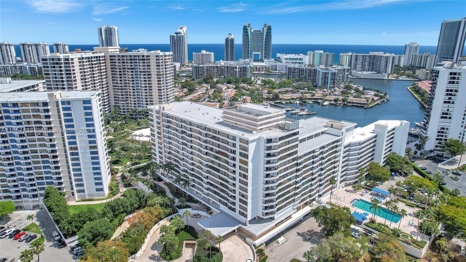500 Three Islands Blvd 219, Hallandale Beach, Florida 33009, 1 Bedroom Bedrooms, ,1 BathroomBathrooms,Residential,For Sale,500 Three Islands Blvd 219,A11552433