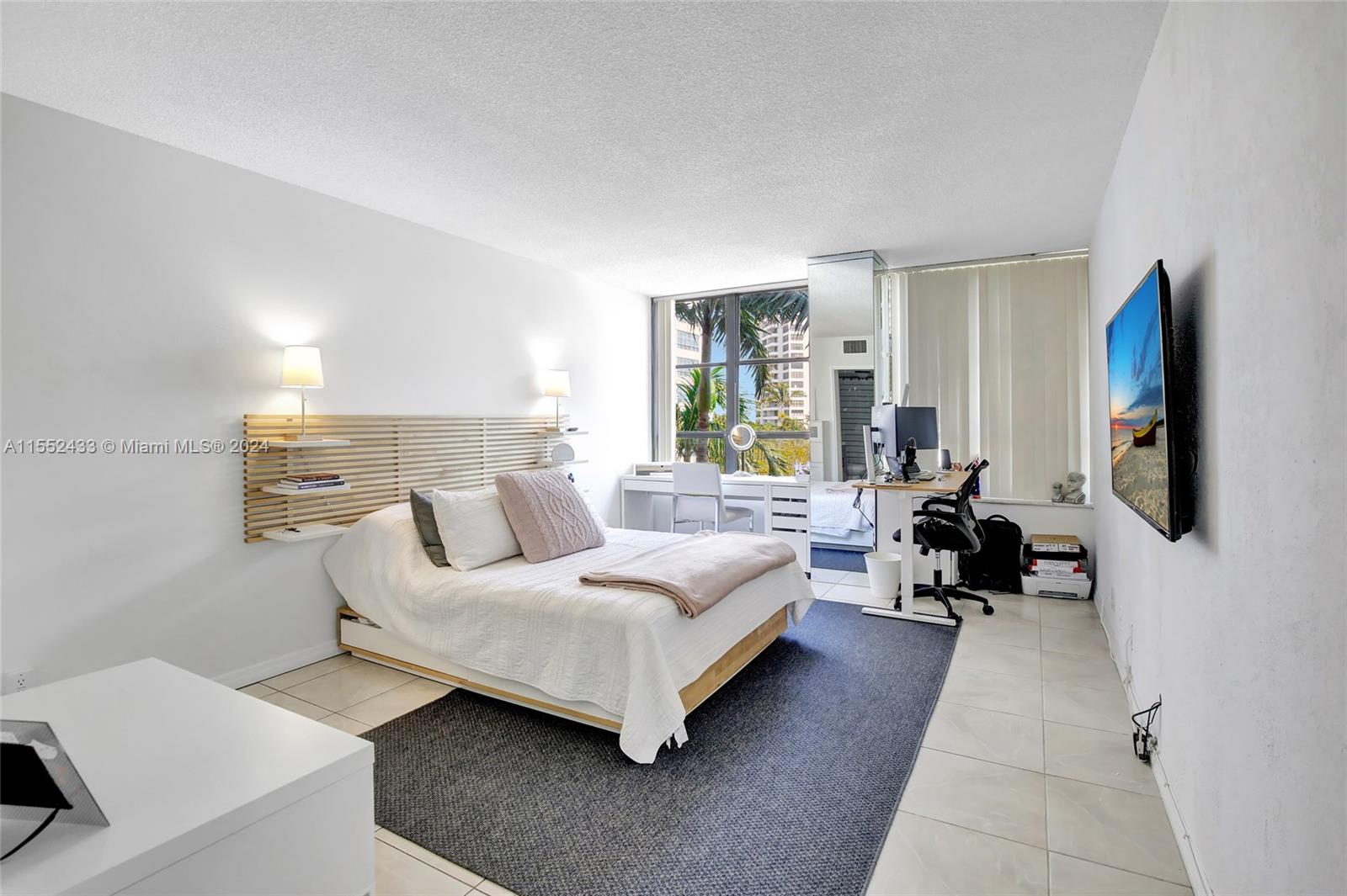 500 Three Islands Blvd 219, Hallandale Beach, Florida 33009, 1 Bedroom Bedrooms, ,1 BathroomBathrooms,Residential,For Sale,500 Three Islands Blvd 219,A11552433