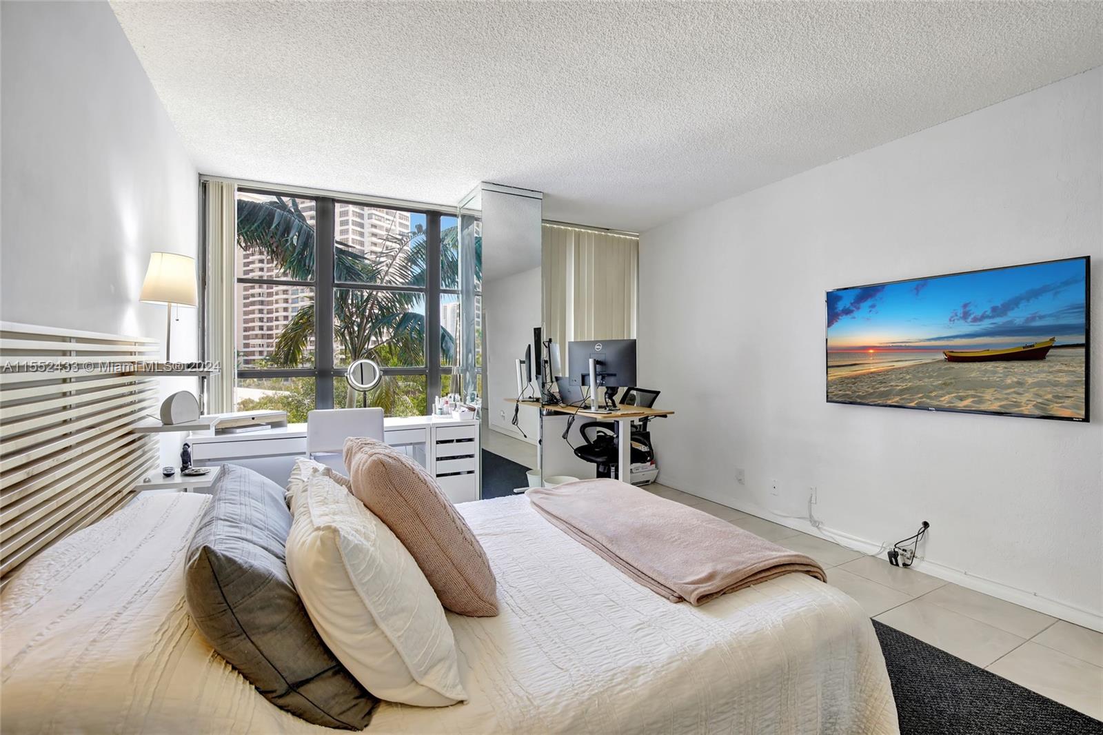500 Three Islands Blvd 219, Hallandale Beach, Florida 33009, 1 Bedroom Bedrooms, ,1 BathroomBathrooms,Residential,For Sale,500 Three Islands Blvd 219,A11552433