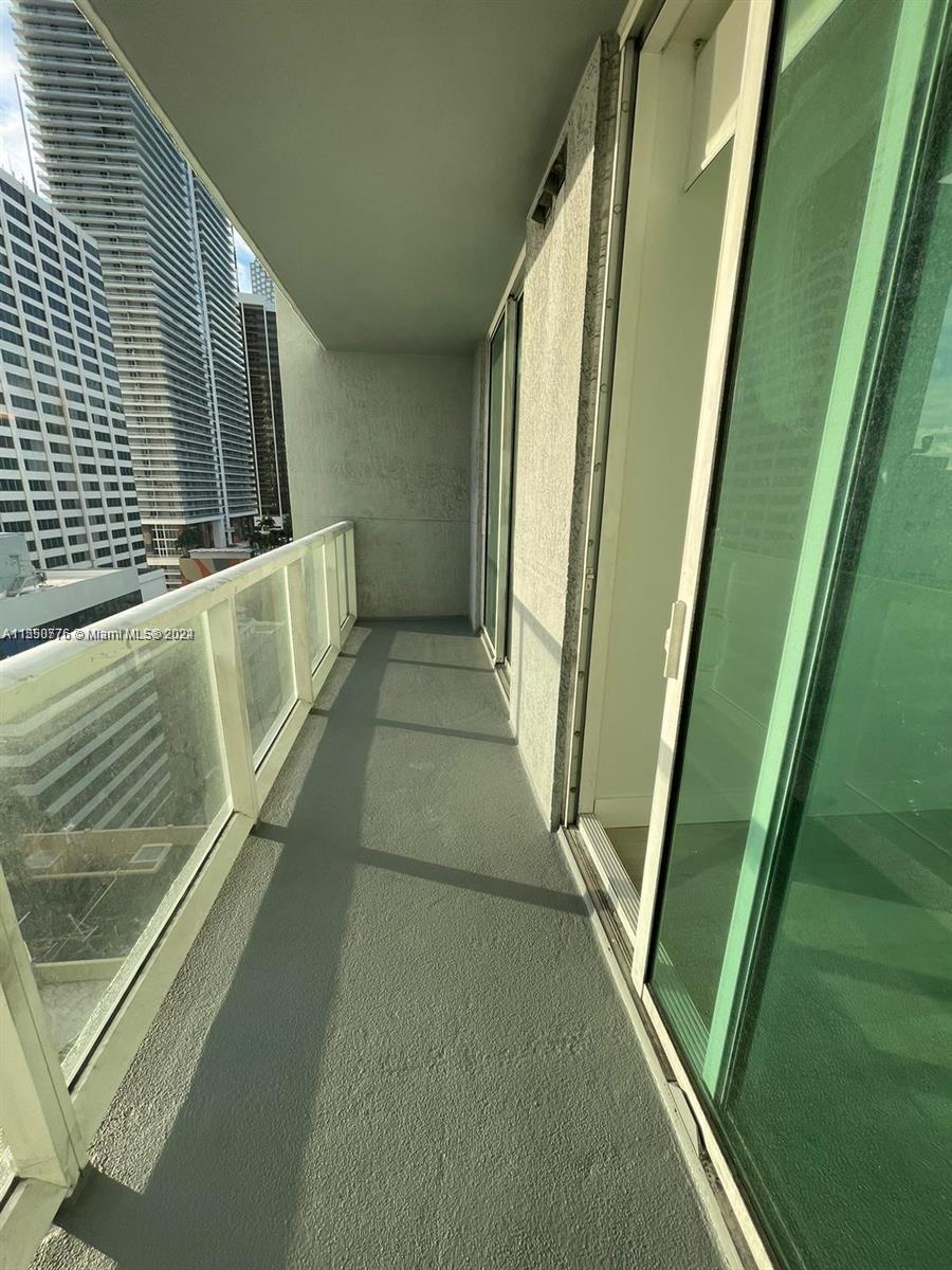 253 NE 2nd St 1605, Miami, Florida 33132, 1 Bedroom Bedrooms, ,1 BathroomBathrooms,Residential,For Sale,253 NE 2nd St 1605,A11550776