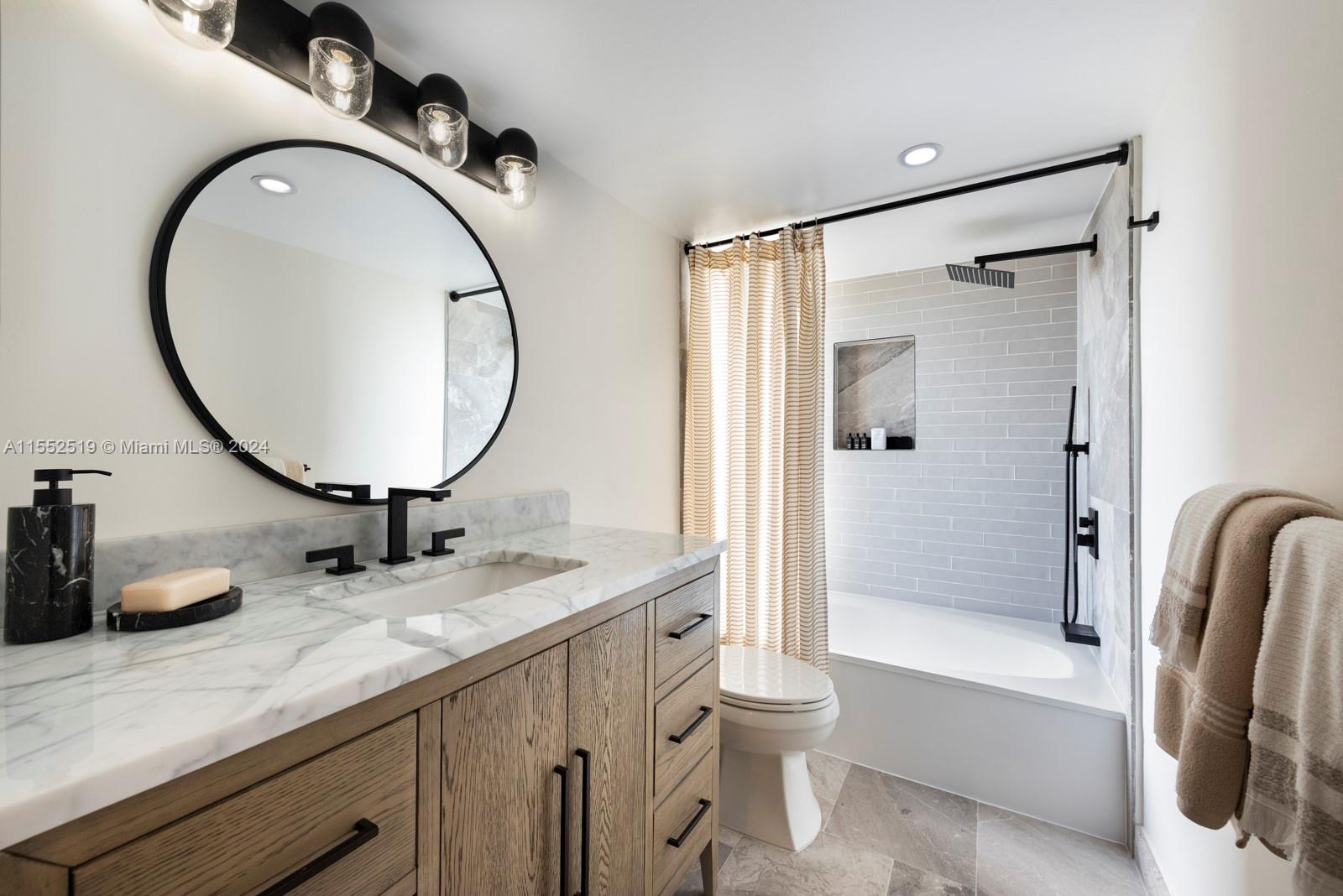 1000 Quayside Ter 1808, Miami, Florida 33138, 1 Bedroom Bedrooms, ,1 BathroomBathrooms,Residential,For Sale,1000 Quayside Ter 1808,A11552519