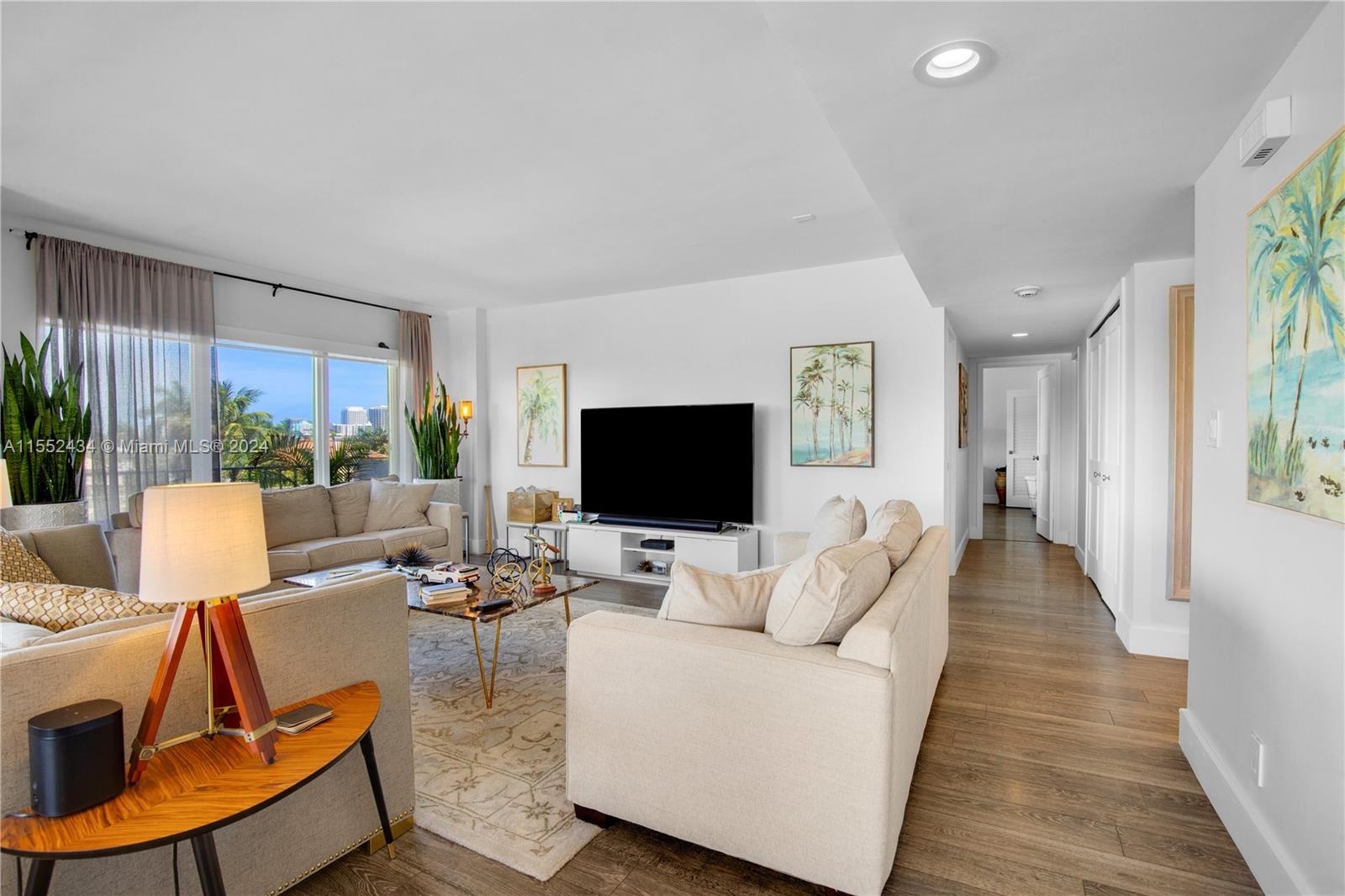 2500 E Las Olas Blvd 408, Fort Lauderdale, Florida 33301, 2 Bedrooms Bedrooms, ,2 BathroomsBathrooms,Residential,For Sale,2500 E Las Olas Blvd 408,A11552434