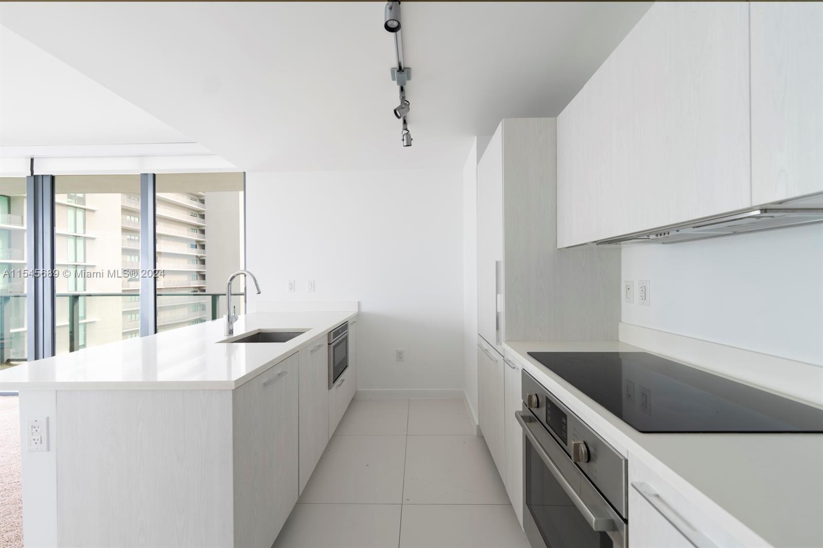 501 NE 31st St 2706, Miami, Florida 33137, 3 Bedrooms Bedrooms, ,2 BathroomsBathrooms,Residential,For Sale,501 NE 31st St 2706,A11545689