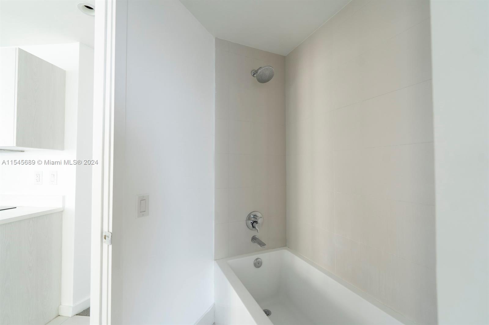 501 NE 31st St 2706, Miami, Florida 33137, 3 Bedrooms Bedrooms, ,2 BathroomsBathrooms,Residential,For Sale,501 NE 31st St 2706,A11545689