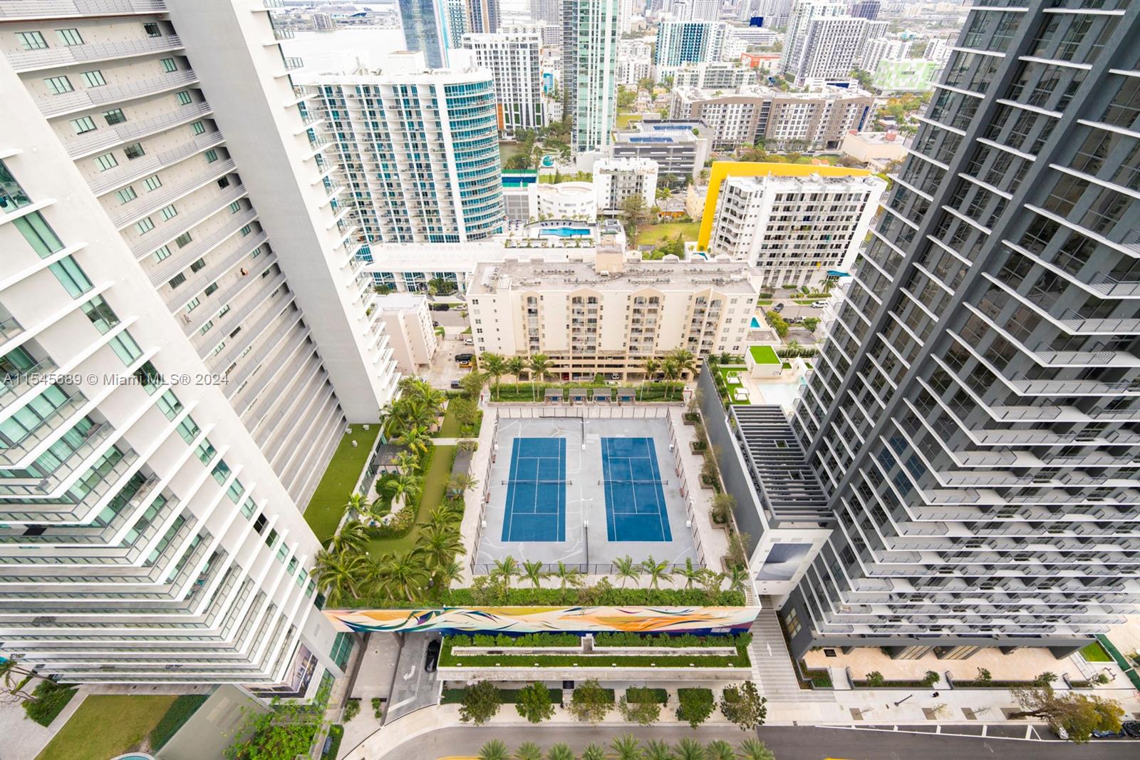 501 NE 31st St 2706, Miami, Florida 33137, 3 Bedrooms Bedrooms, ,2 BathroomsBathrooms,Residential,For Sale,501 NE 31st St 2706,A11545689