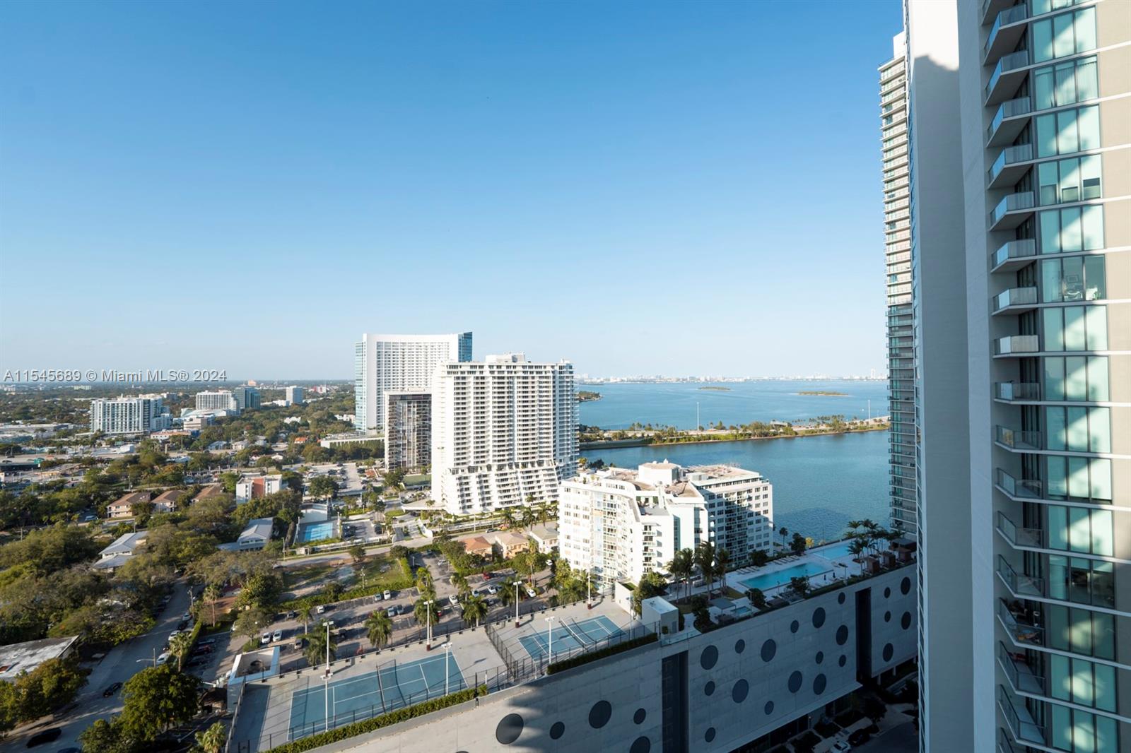 501 NE 31st St 2706, Miami, Florida 33137, 3 Bedrooms Bedrooms, ,2 BathroomsBathrooms,Residential,For Sale,501 NE 31st St 2706,A11545689