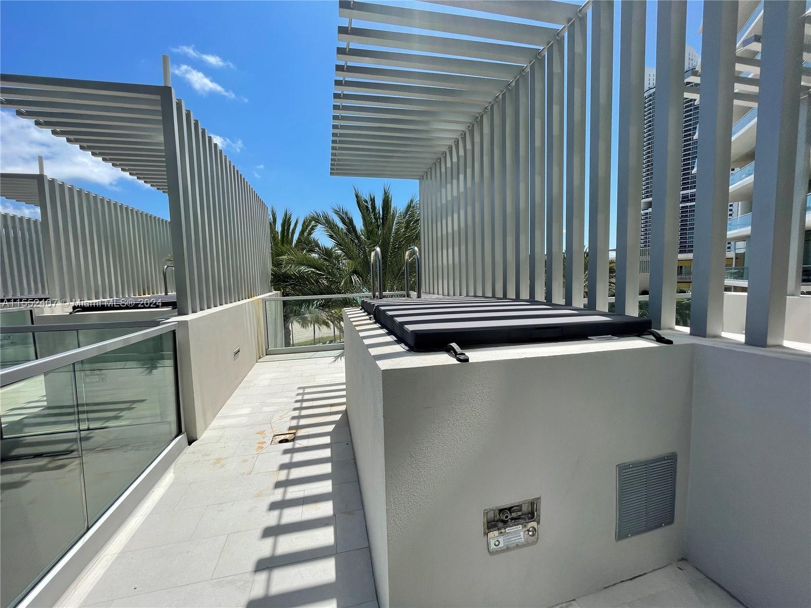 18501 Collins Avenue Cabana 22, Sunny Isles Beach, Florida 33160, ,1 BathroomBathrooms,Residential,For Sale,18501 Collins Avenue Cabana 22,A11552407