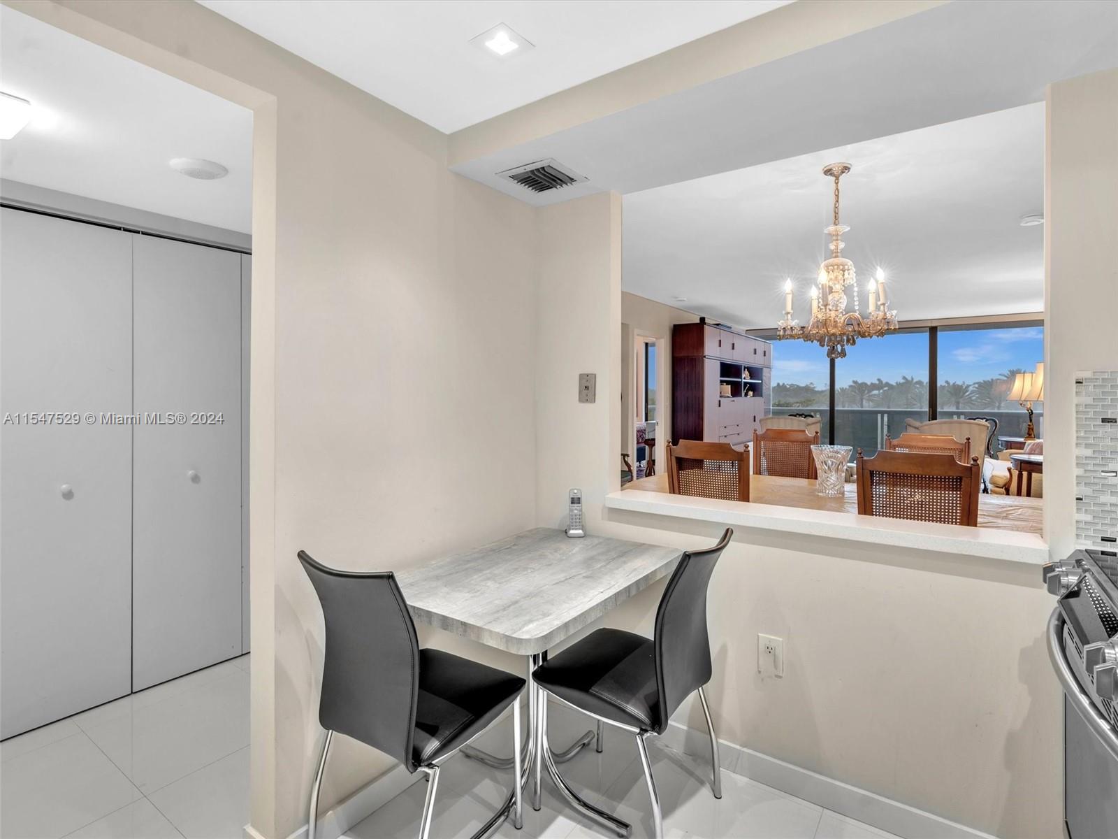 20505 E Country Club Dr 439, Aventura, Florida 33180, 2 Bedrooms Bedrooms, ,2 BathroomsBathrooms,Residential,For Sale,20505 E Country Club Dr 439,A11547529