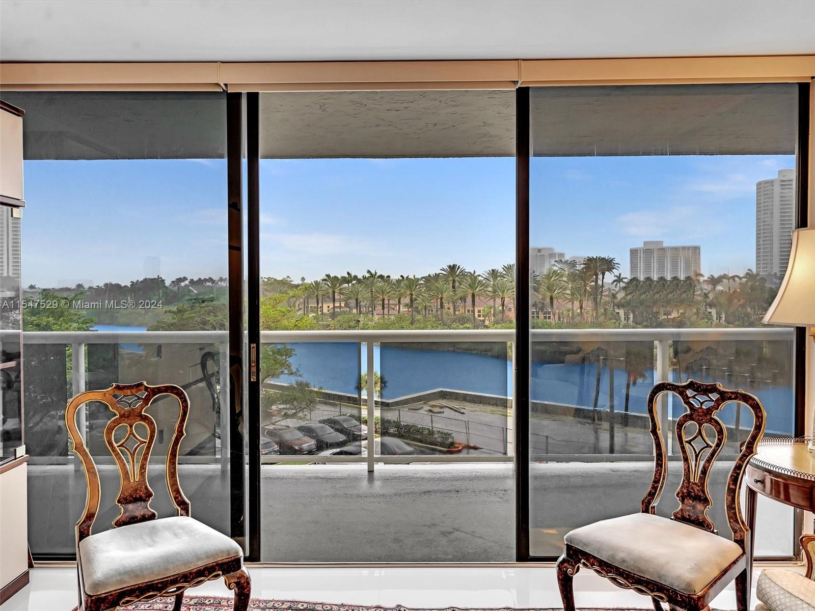 20505 E Country Club Dr 439, Aventura, Florida 33180, 2 Bedrooms Bedrooms, ,2 BathroomsBathrooms,Residential,For Sale,20505 E Country Club Dr 439,A11547529