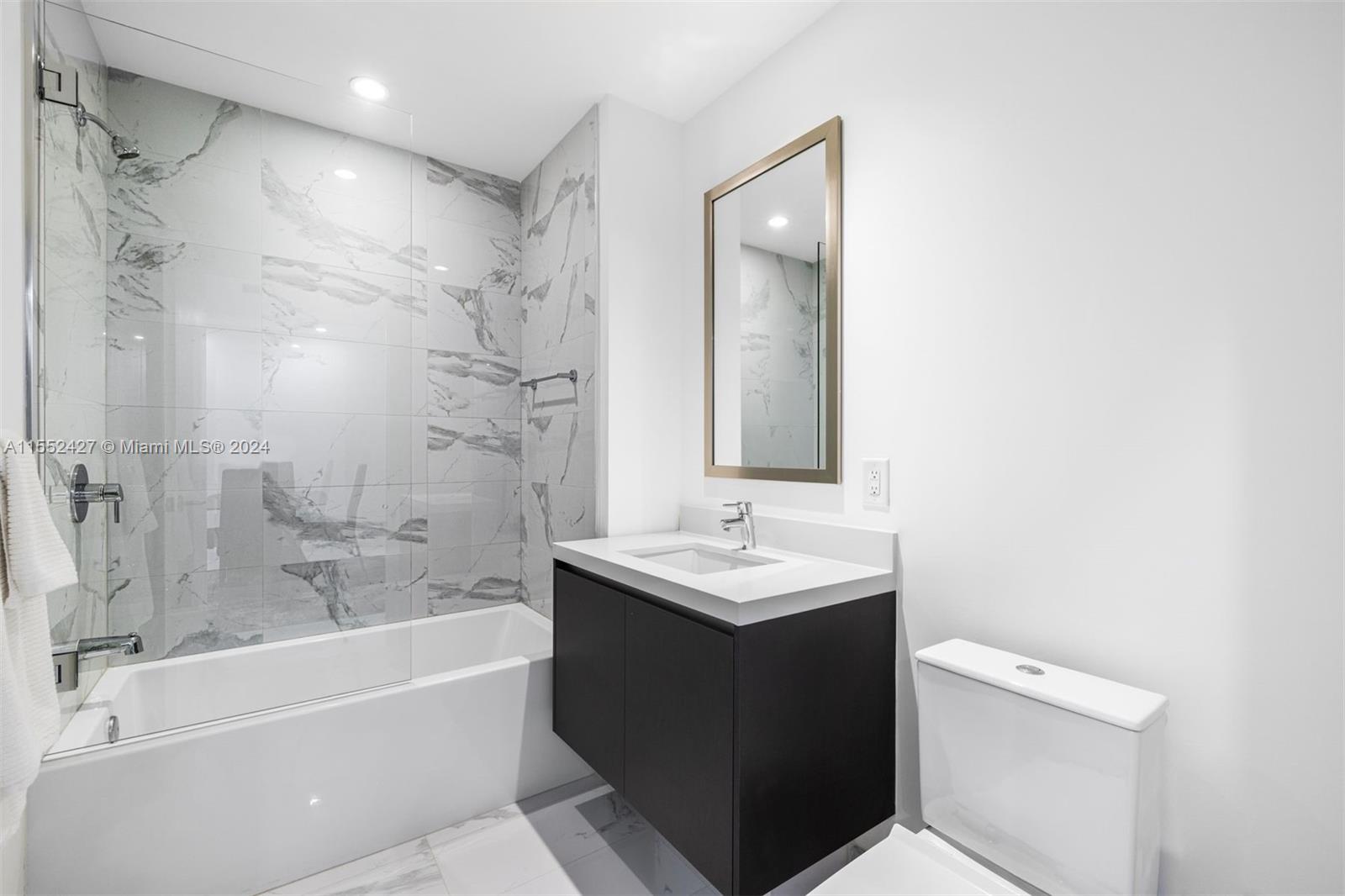 851 NE 1st Ave 1008, Miami, Florida 33132, 2 Bedrooms Bedrooms, ,3 BathroomsBathrooms,Residential,For Sale,851 NE 1st Ave 1008,A11552427