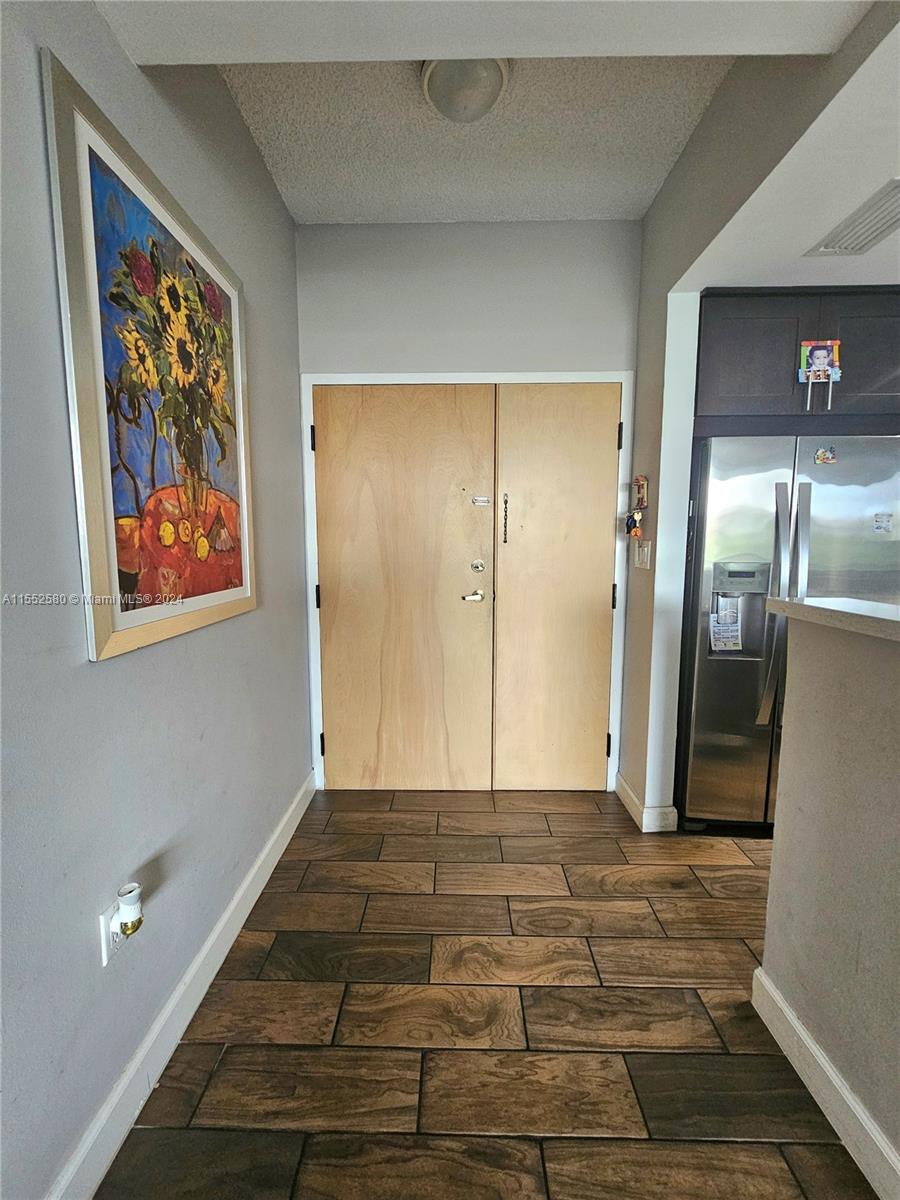 9755 NW 52nd St 306, Doral, Florida 33178, 2 Bedrooms Bedrooms, ,2 BathroomsBathrooms,Residential,For Sale,9755 NW 52nd St 306,A11552580