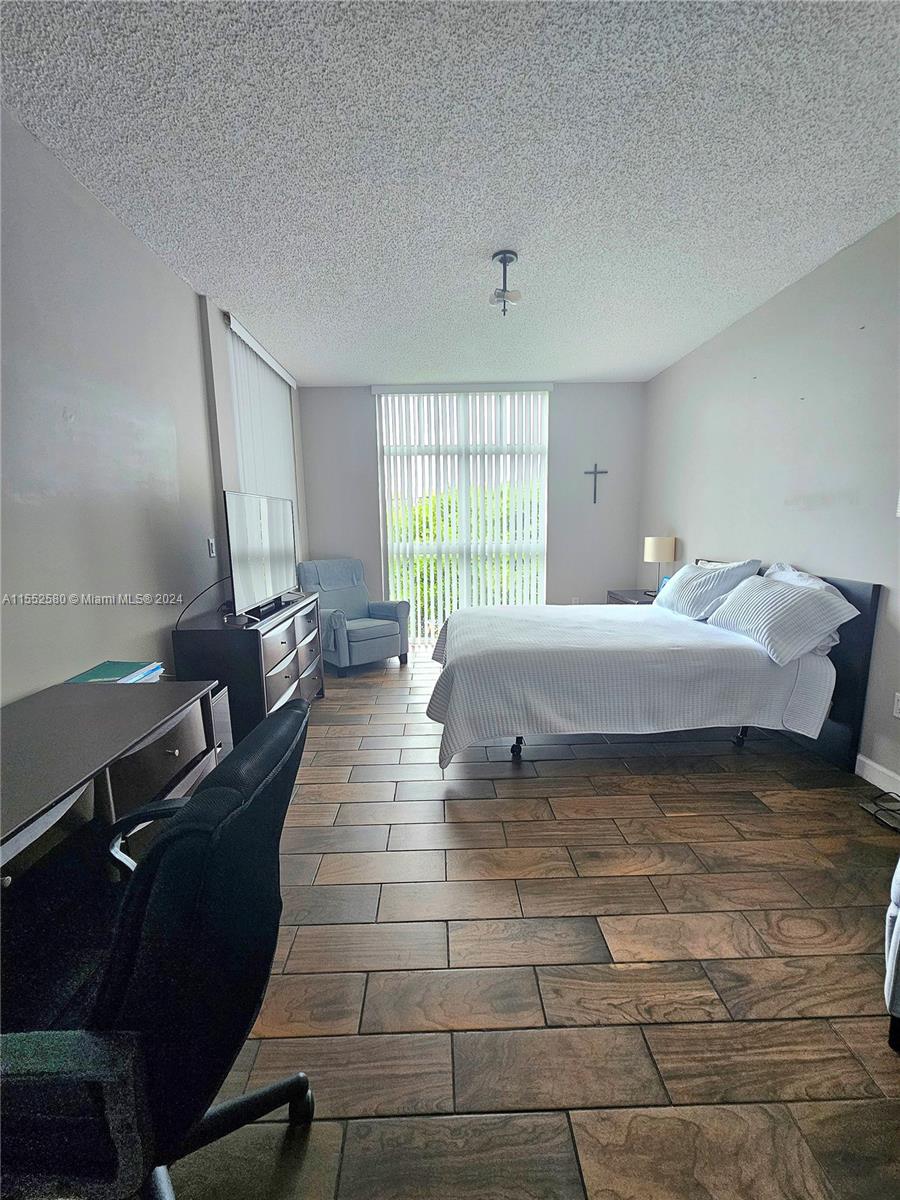 9755 NW 52nd St 306, Doral, Florida 33178, 2 Bedrooms Bedrooms, ,2 BathroomsBathrooms,Residential,For Sale,9755 NW 52nd St 306,A11552580