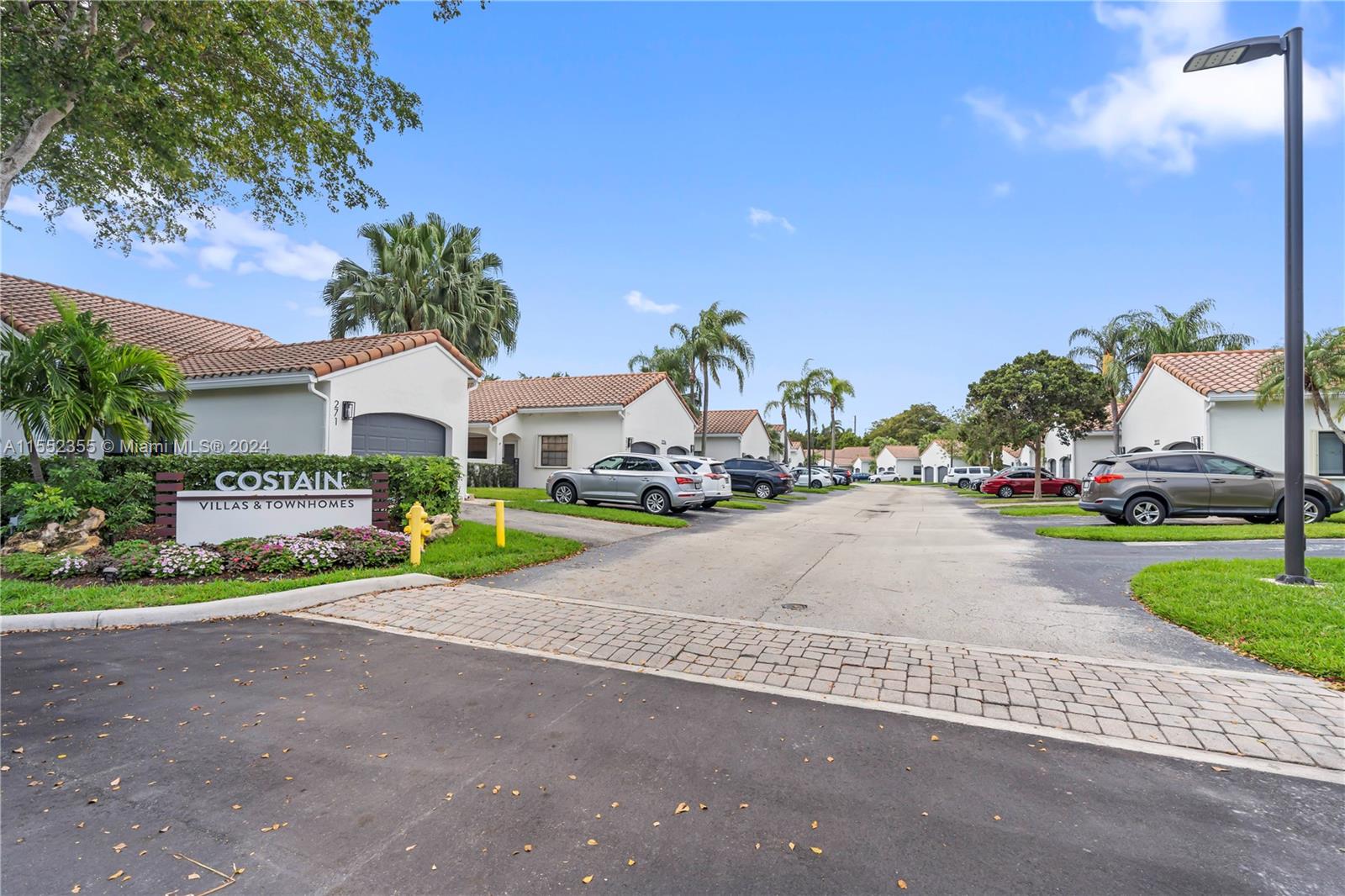 Aventura, Florida 33180, 3 Bedrooms Bedrooms, ,2 BathroomsBathrooms,Residential,For Sale,A11552355