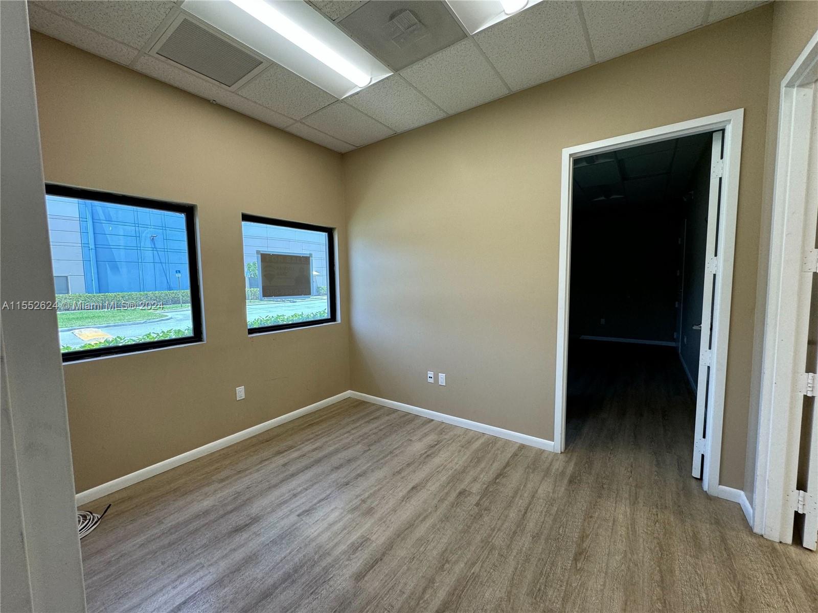 35 SW 12th Ave 101-3, Dania Beach, Florida 33004, ,Commercialsale,For Sale,35 SW 12th Ave 101-3,A11552624