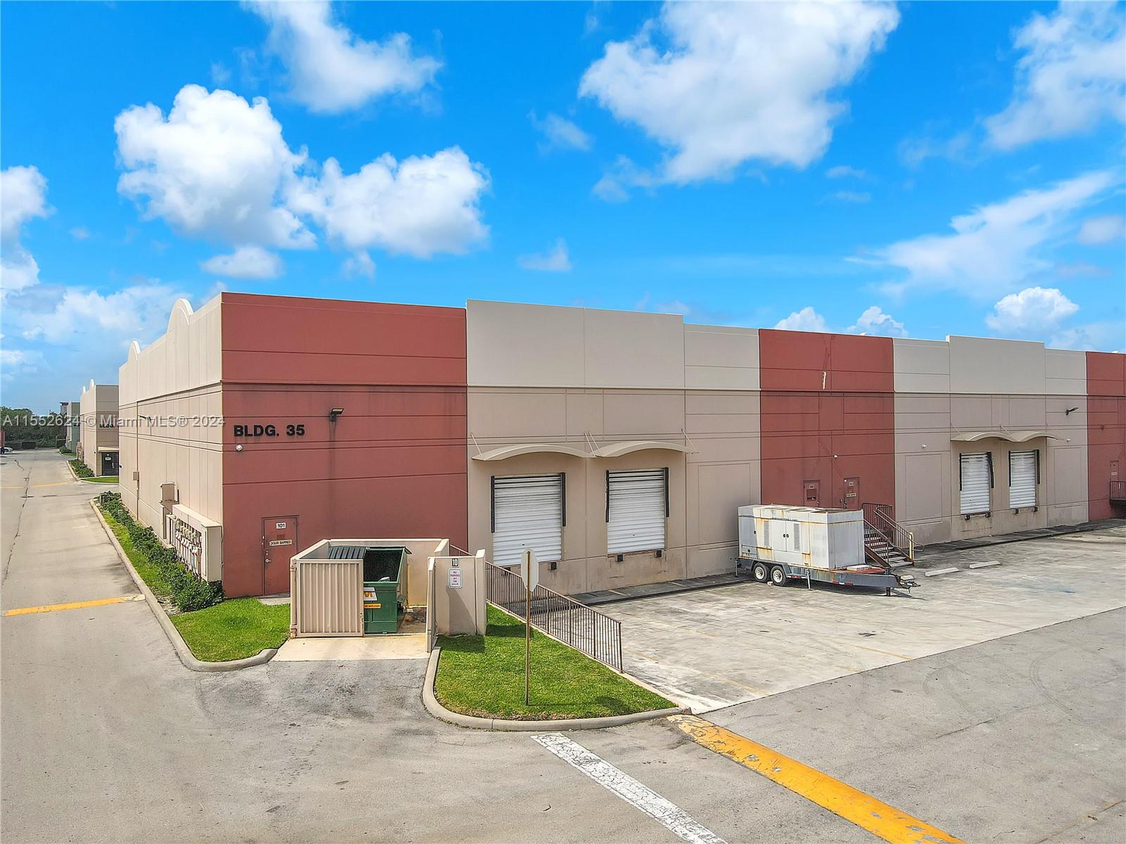 35 SW 12th Ave 101-3, Dania Beach, Florida 33004, ,Commercialsale,For Sale,35 SW 12th Ave 101-3,A11552624