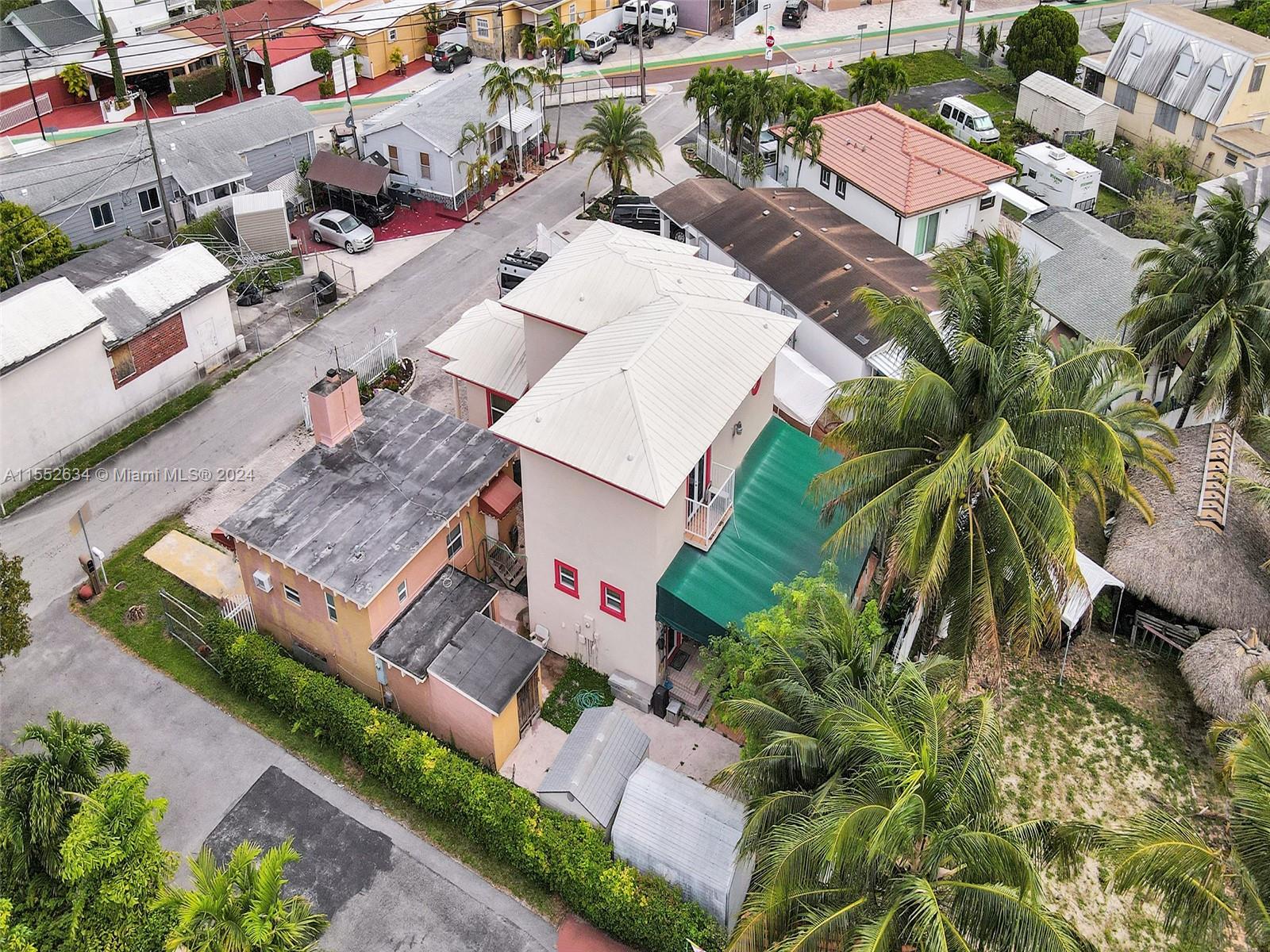 6828 NW 76th St, Medley, Florida 33166, ,Residentialincome,For Sale,6828 NW 76th St,A11552634