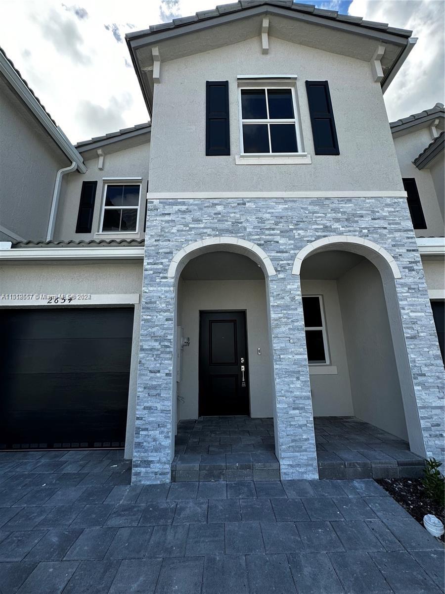 2616 SE 10th St 2616, Homestead, Florida 33035, 3 Bedrooms Bedrooms, ,2 BathroomsBathrooms,Residentiallease,For Rent,2616 SE 10th St 2616,A11552657