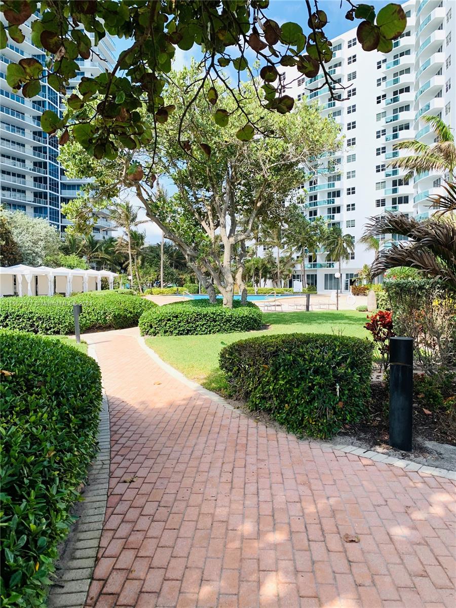 3001 S Ocean Dr 1041, Hollywood, Florida 33019, 2 Bedrooms Bedrooms, ,2 BathroomsBathrooms,Residential,For Sale,3001 S Ocean Dr 1041,A11552477