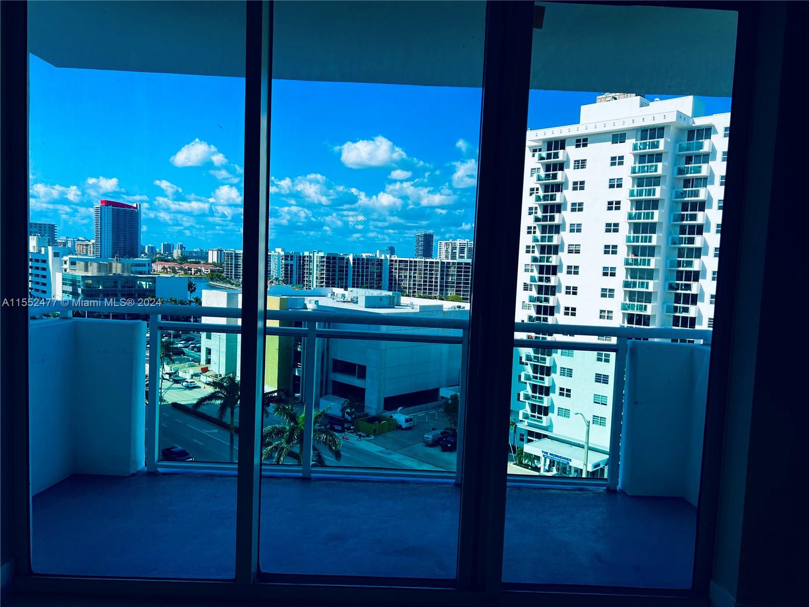 3001 S Ocean Dr 1041, Hollywood, Florida 33019, 2 Bedrooms Bedrooms, ,2 BathroomsBathrooms,Residential,For Sale,3001 S Ocean Dr 1041,A11552477