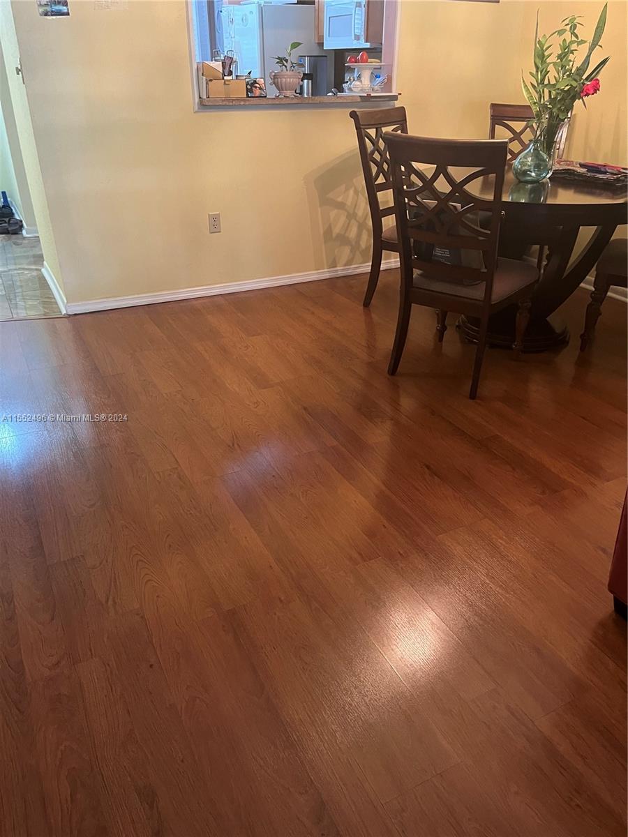 1000 Colony Point Cir 203, Pembroke Pines, Florida 33026, 2 Bedrooms Bedrooms, ,2 BathroomsBathrooms,Residential,For Sale,1000 Colony Point Cir 203,A11552496