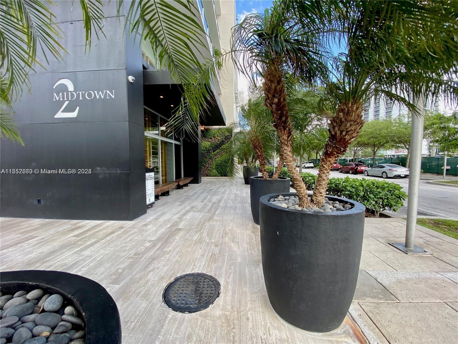 Miami, Florida 33137, 1 Bedroom Bedrooms, ,1 BathroomBathrooms,Residential,For Sale,A11552660