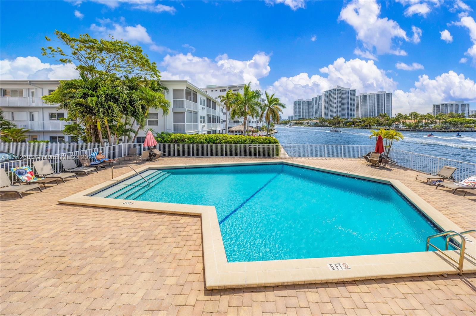 3161 S Ocean Dr 1202, Hallandale Beach, Florida 33009, 2 Bedrooms Bedrooms, ,2 BathroomsBathrooms,Residential,For Sale,3161 S Ocean Dr 1202,A11552688
