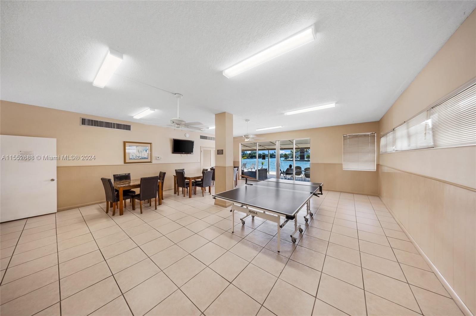 3161 S Ocean Dr 1202, Hallandale Beach, Florida 33009, 2 Bedrooms Bedrooms, ,2 BathroomsBathrooms,Residential,For Sale,3161 S Ocean Dr 1202,A11552688