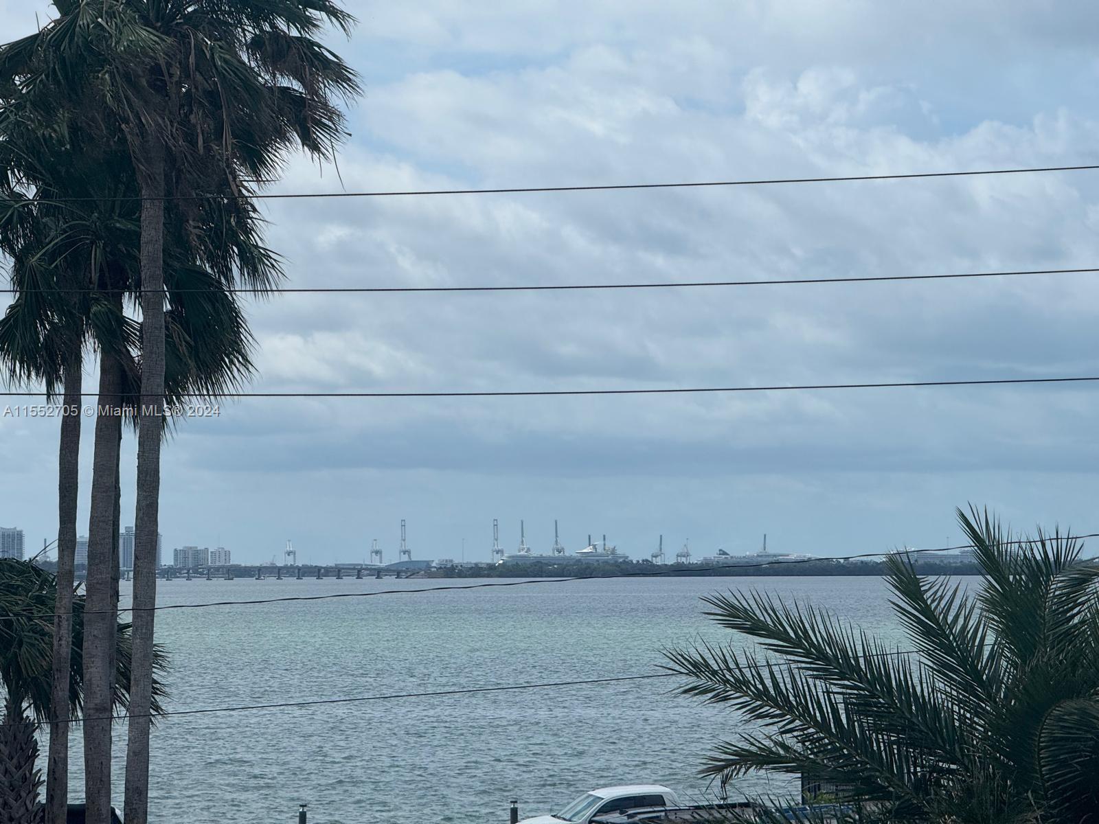 7501 E Treasure Dr 2P, North Bay Village, Florida 33141, 2 Bedrooms Bedrooms, ,2 BathroomsBathrooms,Residential,For Sale,7501 E Treasure Dr 2P,A11552705