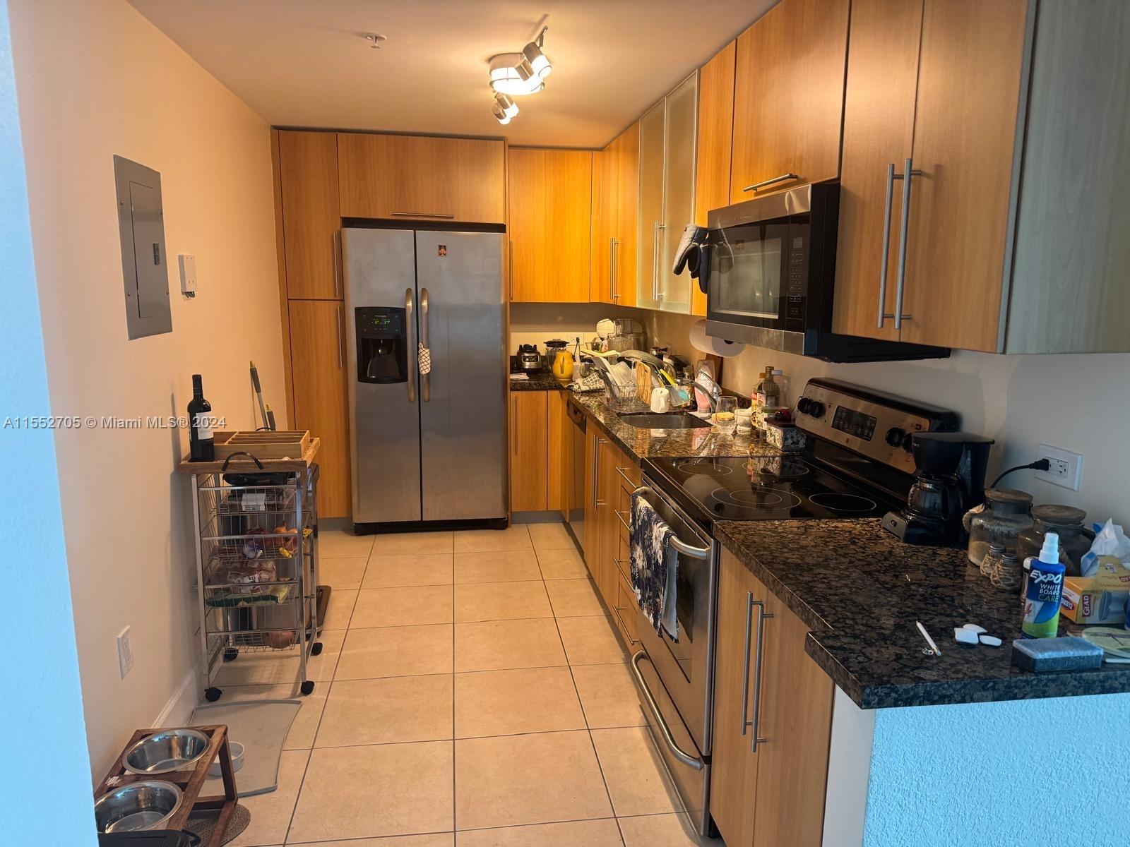 7501 E Treasure Dr 2P, North Bay Village, Florida 33141, 2 Bedrooms Bedrooms, ,2 BathroomsBathrooms,Residential,For Sale,7501 E Treasure Dr 2P,A11552705