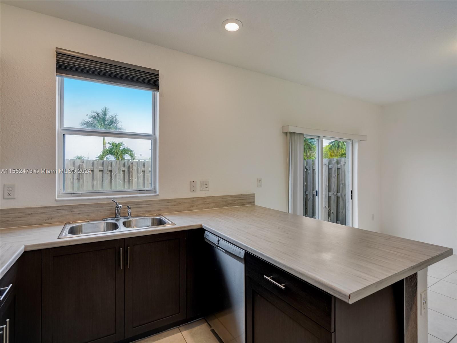 2713 SE 15th St 1509, Homestead, Florida 33035, 3 Bedrooms Bedrooms, ,2 BathroomsBathrooms,Residential,For Sale,2713 SE 15th St 1509,A11552473