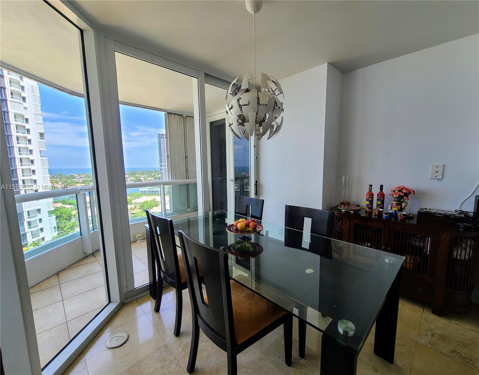 21055 Yacht Club Dr 1602, Aventura, Florida 33180, 3 Bedrooms Bedrooms, ,2 BathroomsBathrooms,Residential,For Sale,21055 Yacht Club Dr 1602,A11552822