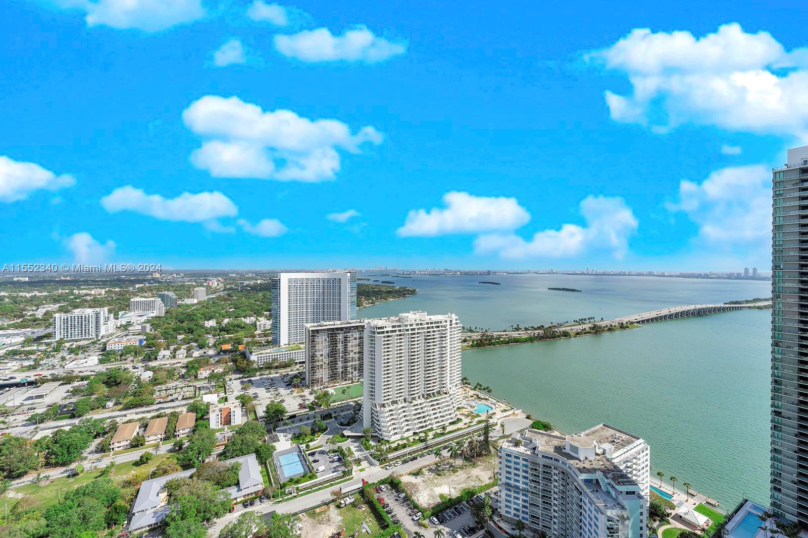 BEAUTIFUL VIEW TO THE BAY AND EXCELLENT FLOOR PLAN FOR THE PENTHOUSE LEVEL APARTMENT IN LUXURY TOWER PARAISO BAYVIEW. ENJOY AMAZING AMENITIES AND BEST CENTRAL LOCATION IN EDGEWATER/MIDTOWN AREA. EXTREMELY GOOD RENTAL UNIT. ROOF TOP POOL IS A GREAT SPOT TO BE IN OUR ETERNAL MIAMI SUMMER.