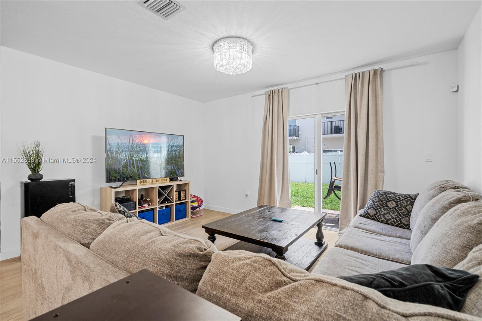 493 NE 6th Pl, Florida City, Florida 33034, 5 Bedrooms Bedrooms, ,3 BathroomsBathrooms,Residential,For Sale,493 NE 6th Pl,A11552833