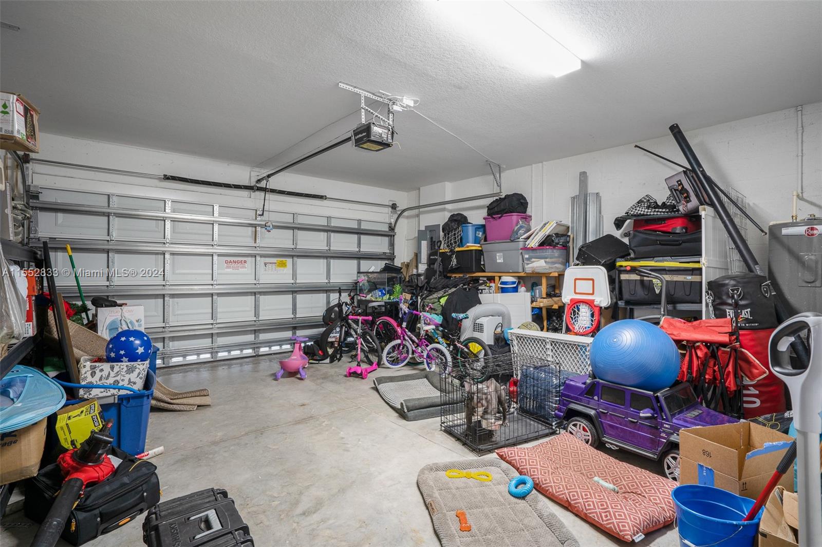 493 NE 6th Pl, Florida City, Florida 33034, 5 Bedrooms Bedrooms, ,3 BathroomsBathrooms,Residential,For Sale,493 NE 6th Pl,A11552833