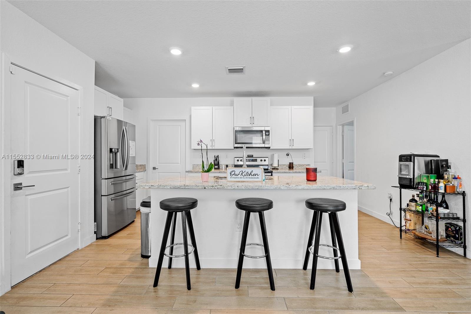 493 NE 6th Pl, Florida City, Florida 33034, 5 Bedrooms Bedrooms, ,3 BathroomsBathrooms,Residential,For Sale,493 NE 6th Pl,A11552833