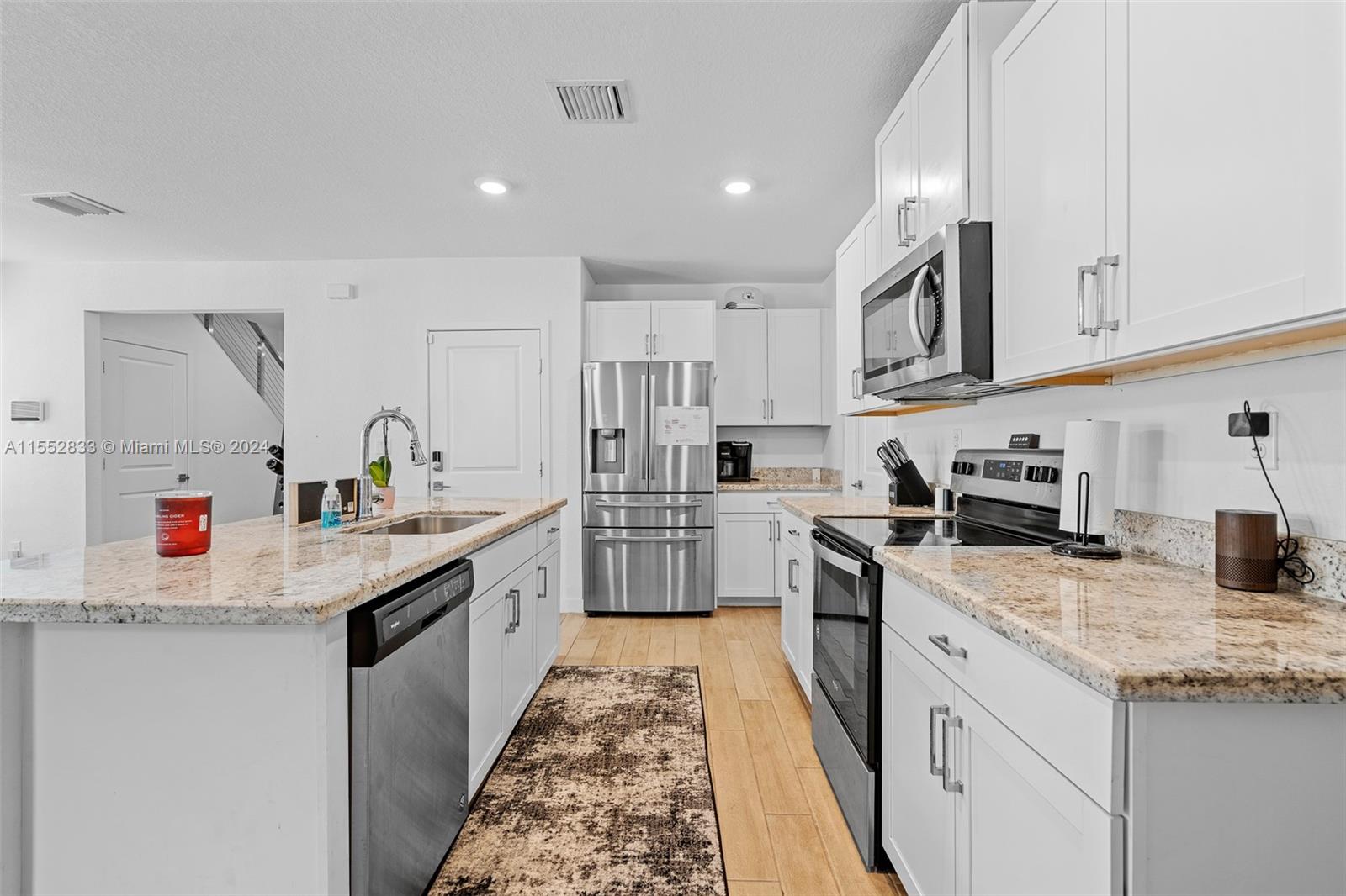 493 NE 6th Pl, Florida City, Florida 33034, 5 Bedrooms Bedrooms, ,3 BathroomsBathrooms,Residential,For Sale,493 NE 6th Pl,A11552833