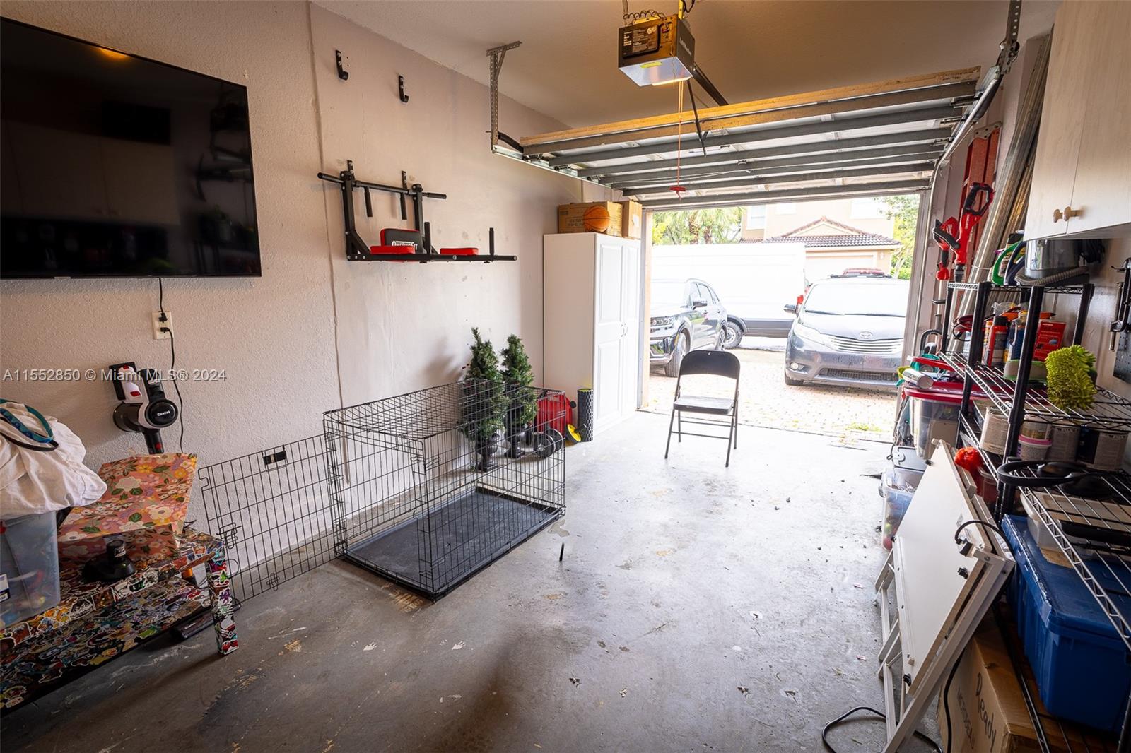 1100 SE 16th Ave, Homestead, Florida 33035, 3 Bedrooms Bedrooms, ,2 BathroomsBathrooms,Residential,For Sale,1100 SE 16th Ave,A11552850