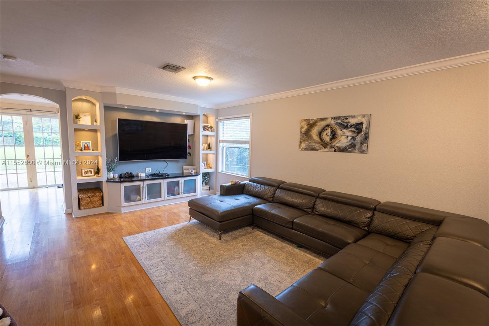 1100 SE 16th Ave, Homestead, Florida 33035, 3 Bedrooms Bedrooms, ,2 BathroomsBathrooms,Residential,For Sale,1100 SE 16th Ave,A11552850