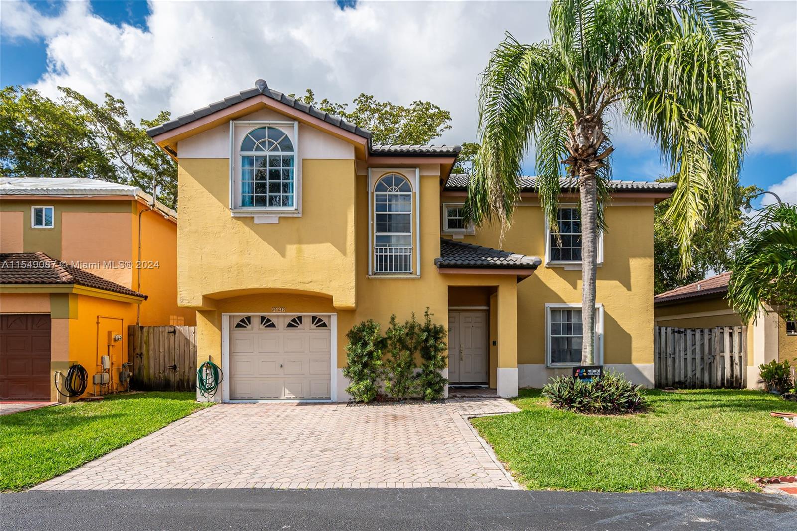 9136 SW 215th Ter  For Sale A11549087, FL