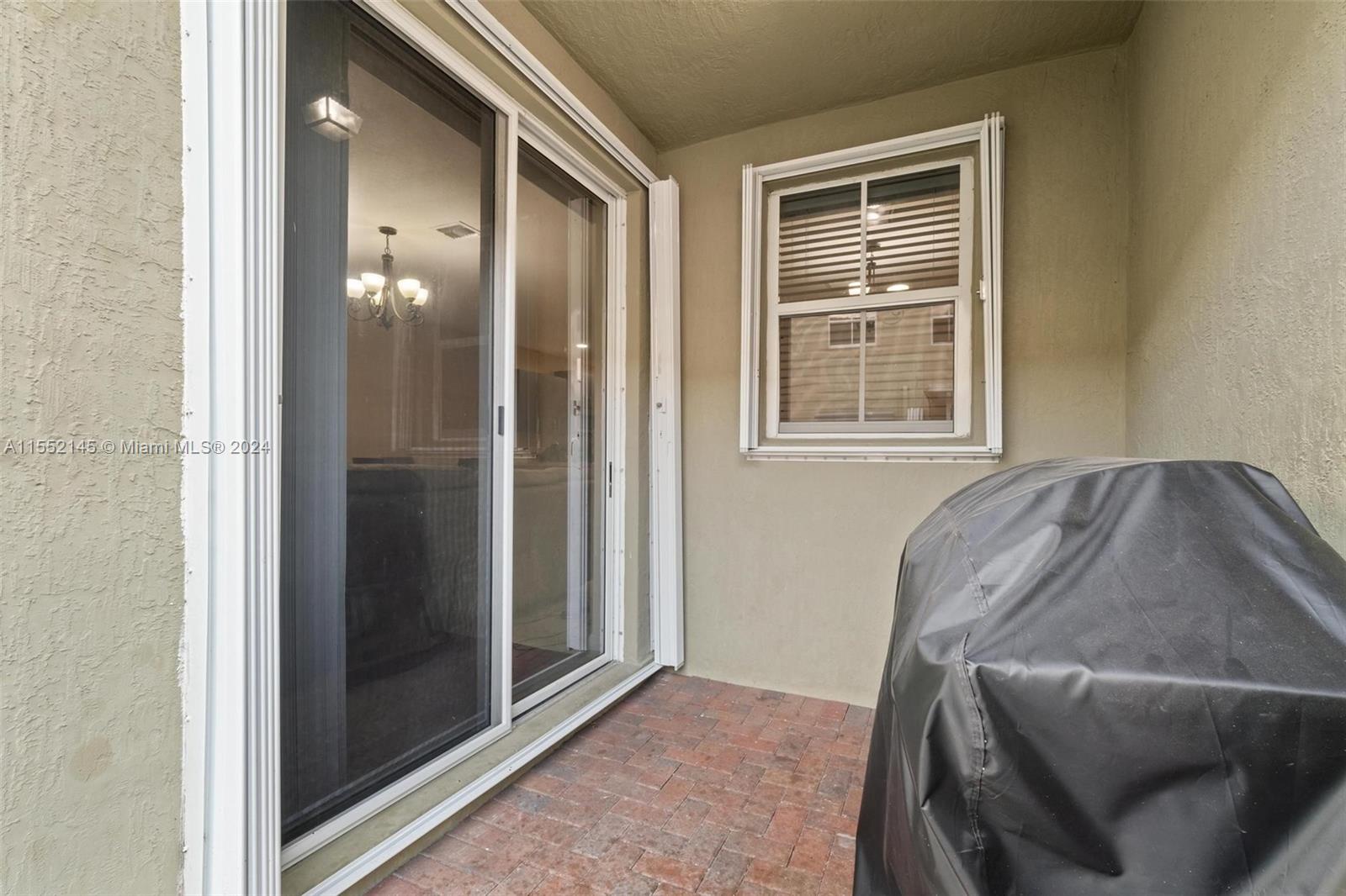 1471 SE 24th Ave, Homestead, Florida 33035, 3 Bedrooms Bedrooms, ,2 BathroomsBathrooms,Residential,For Sale,1471 SE 24th Ave,A11552145